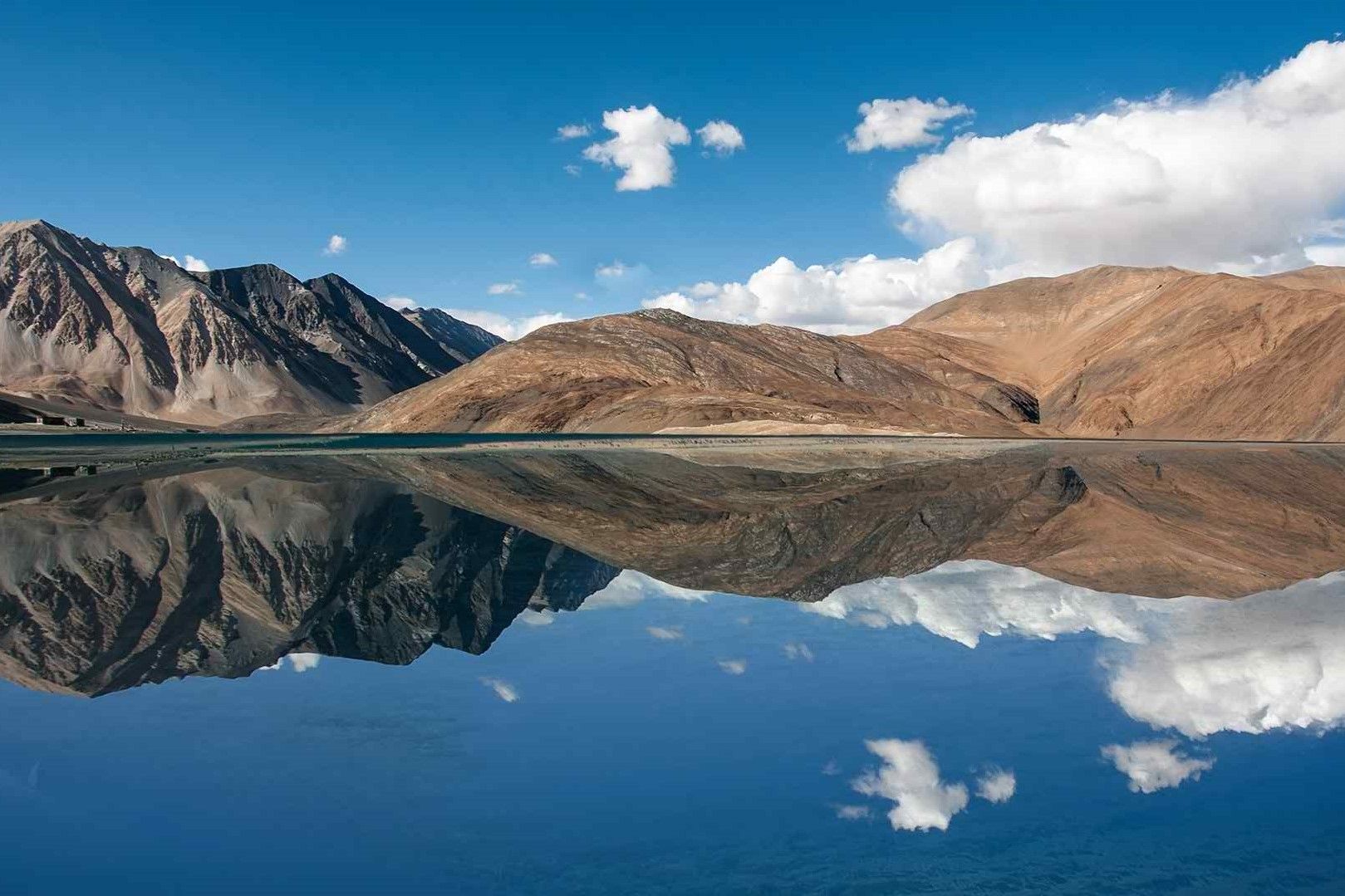 Pangong Tso Wallpaper