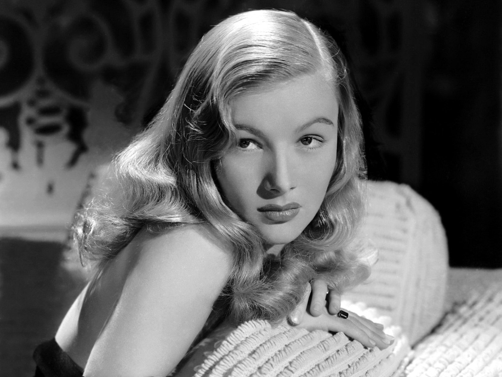 Veronica Lake HD Wallpaper and Background Image