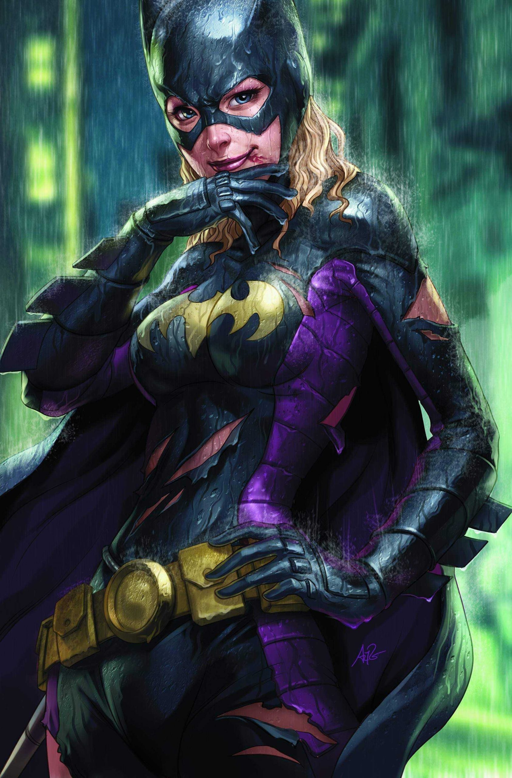 Hot Picture Of Stephanie Brown That Will Make Your Heart Pound For Her