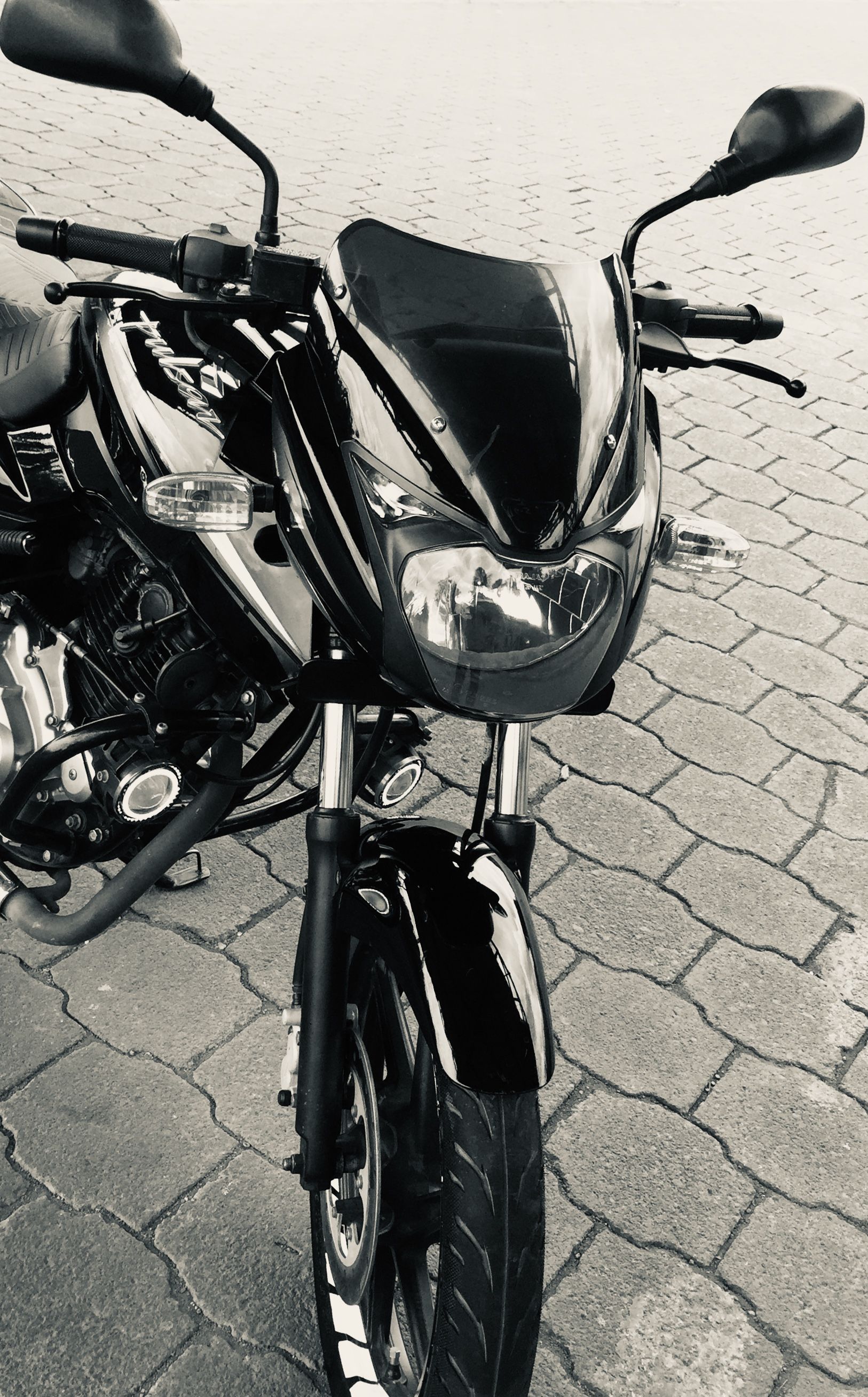 Pulsar 150. Black HD wallpaper, Pulsar, Bike pic