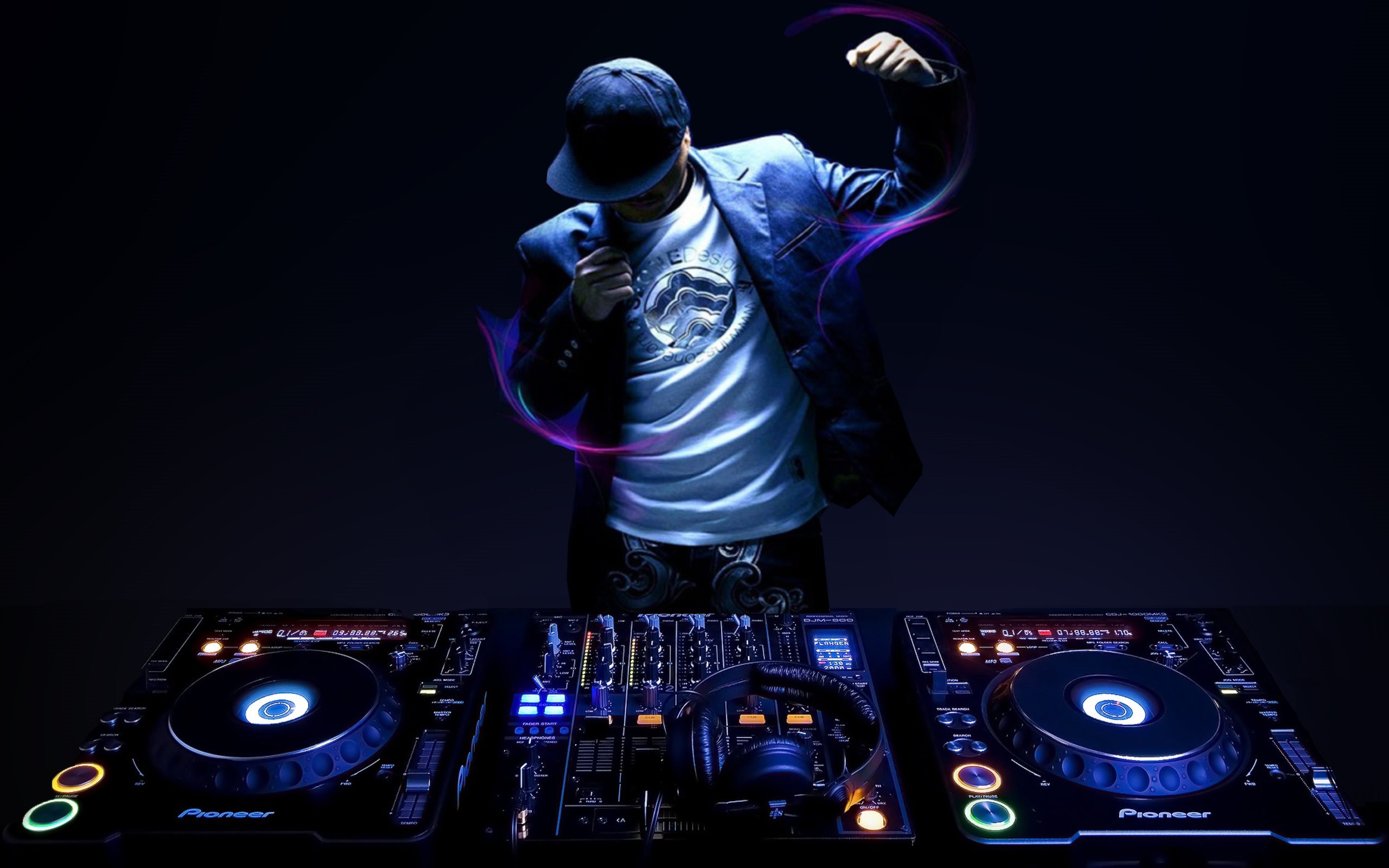 Download wallpaper DJ, night club, dj console, concert, musician, DJs for desktop with resolution 2560x1600. High Quality HD picture wallpaper
