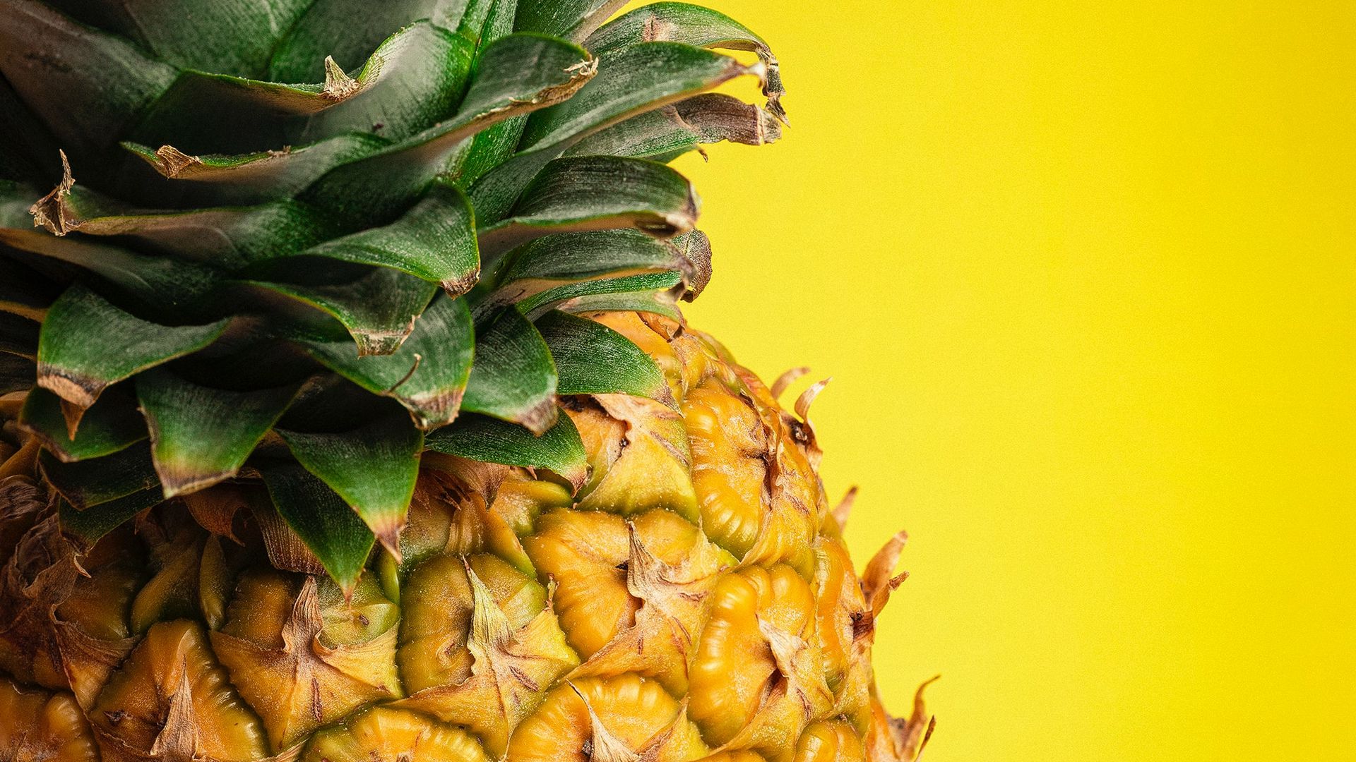 Download wallpaper 1920x1080 pineapple, fruit, tropical, yellow full hd, hdtv, fhd, 1080p HD background