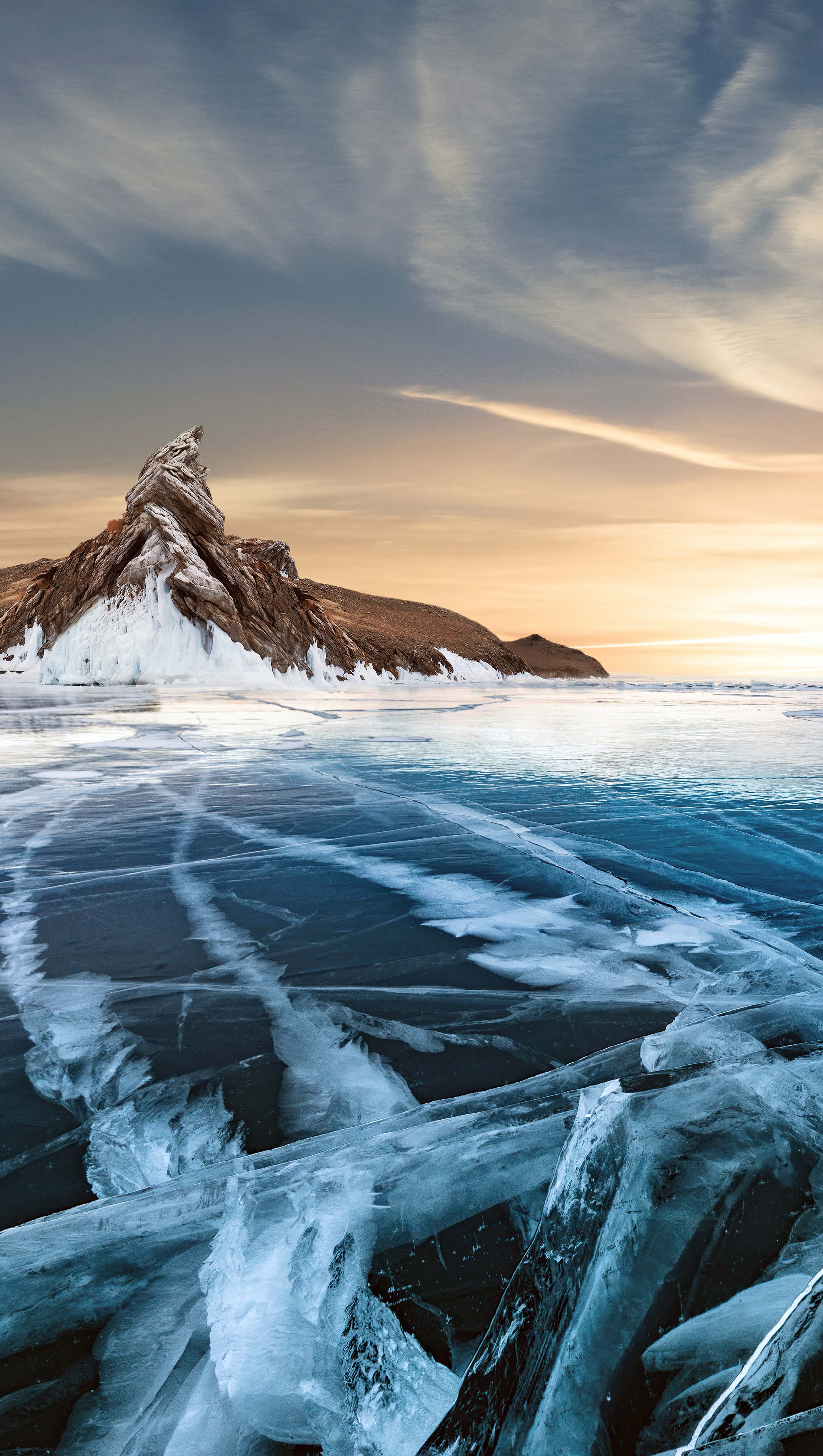 Frozen Lake Wallpaper 8k Ultra HD