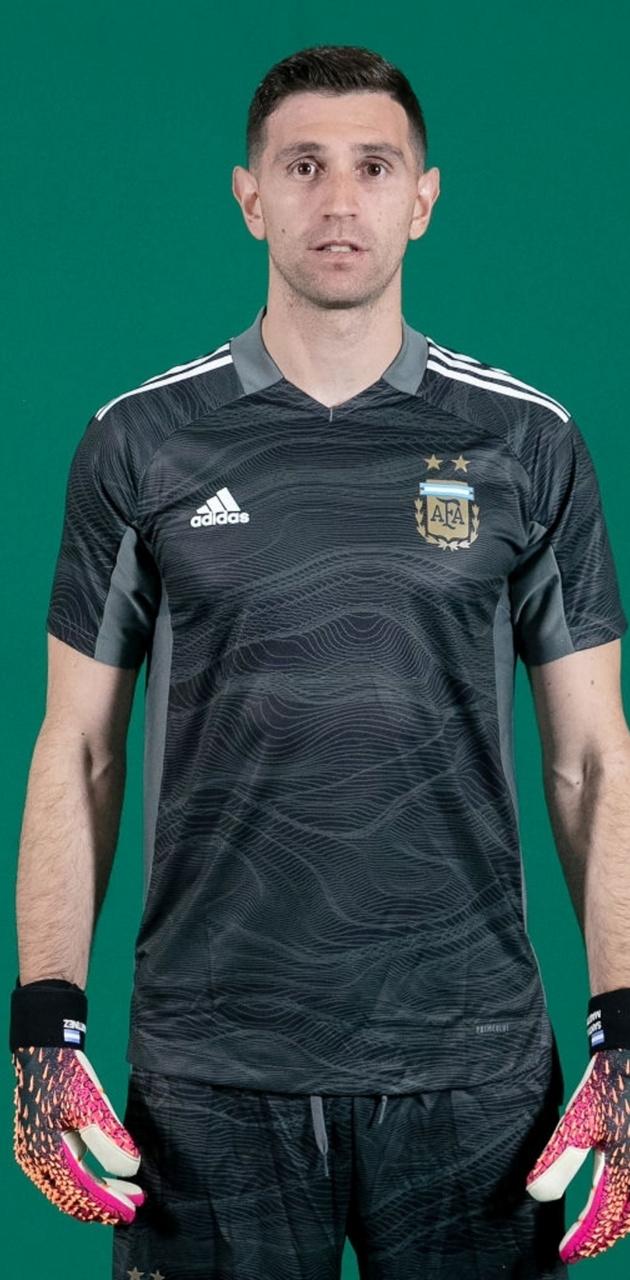 Emiliano Martinez wallpaper