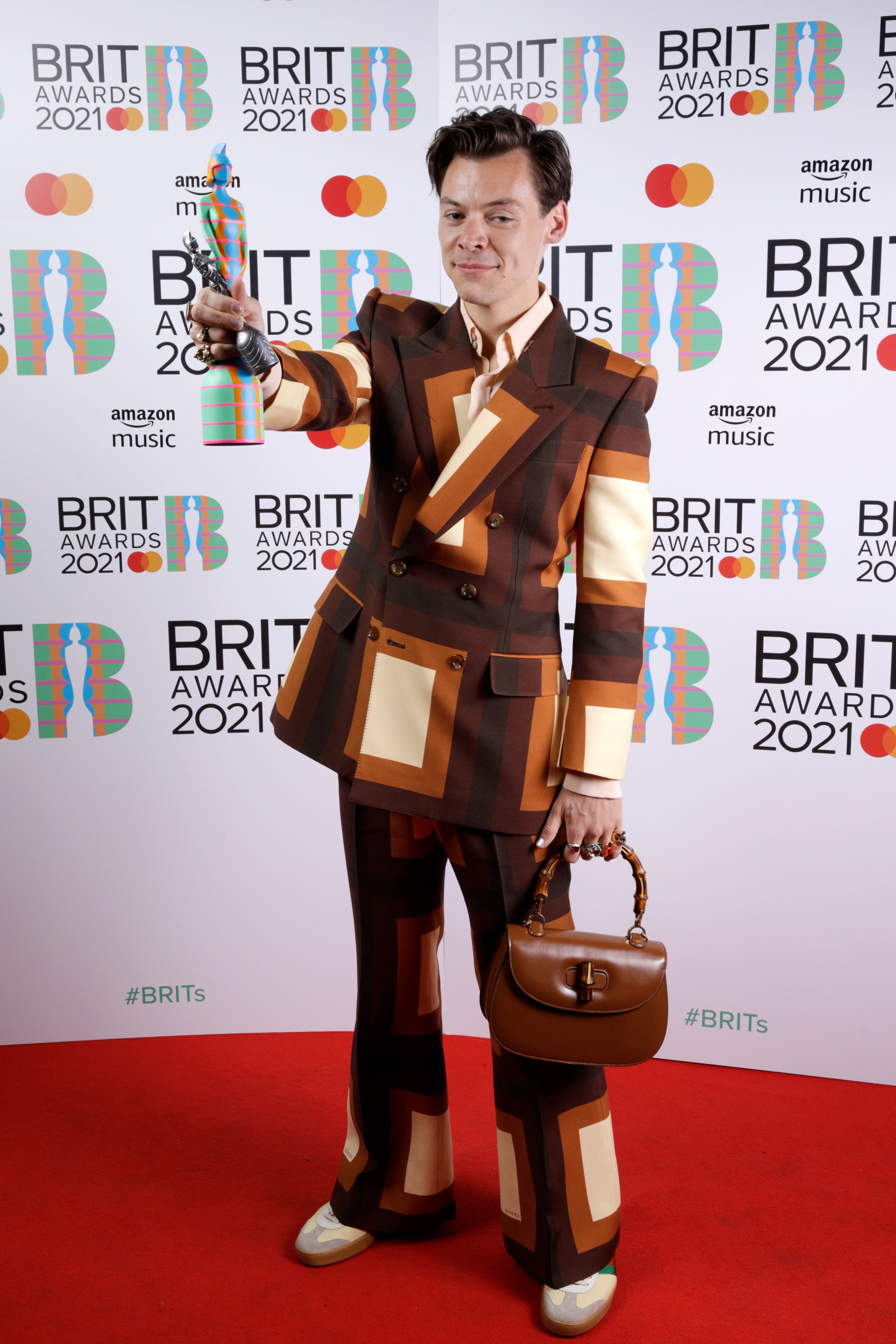 Harry Styles Brought Retro Suiting to the Brit Awards