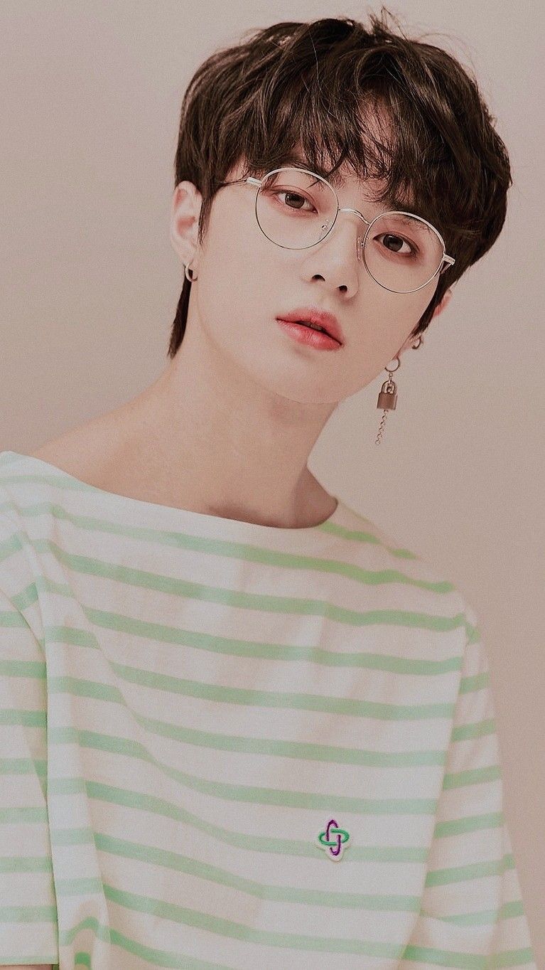 beomgyu #txt #wallpaper. Txt, Cute boys, Kim taehyung wallpaper