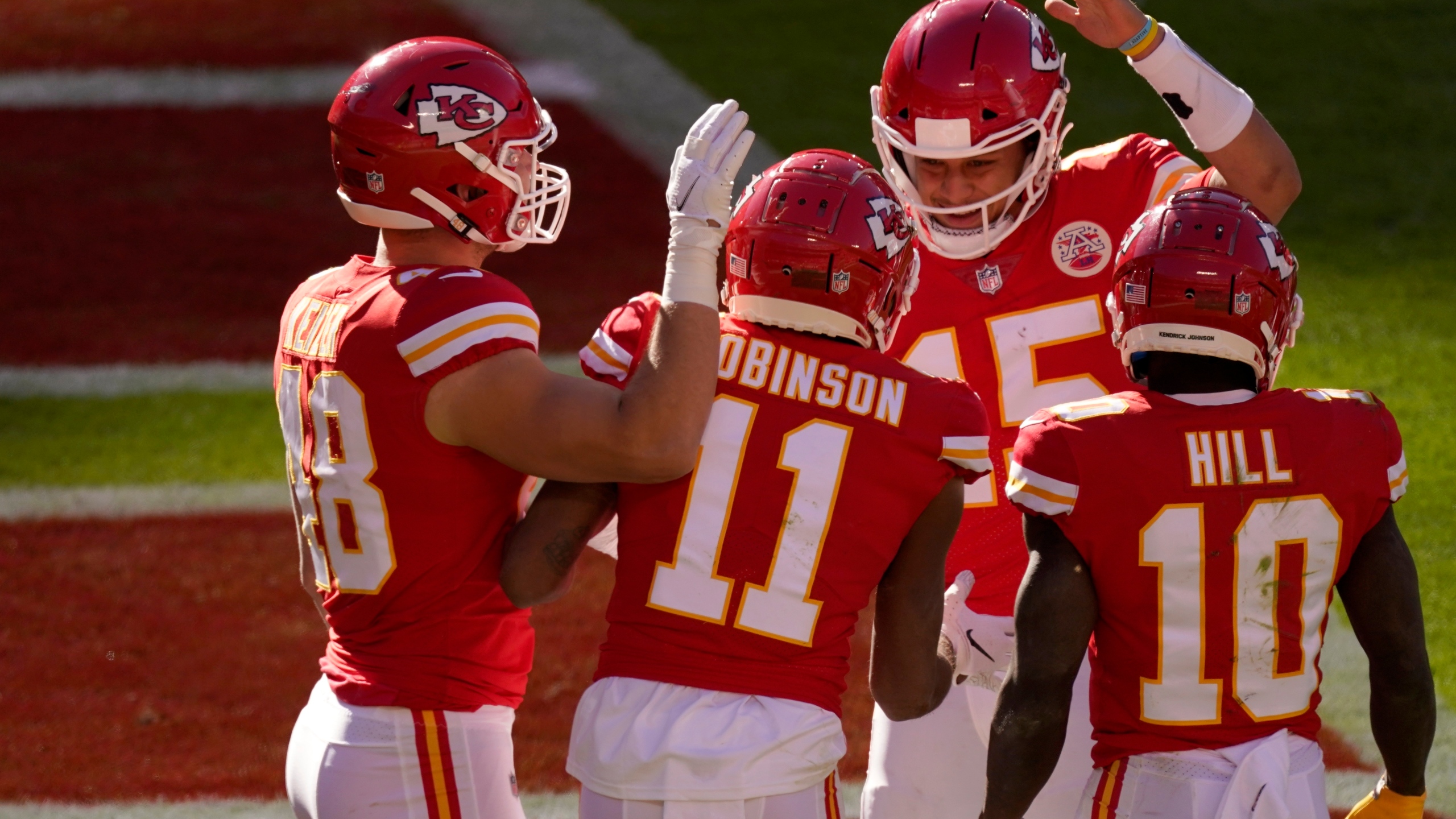 Mahomes Throws 5 TD Passes As Chiefs Romp Past Jets, 35 9