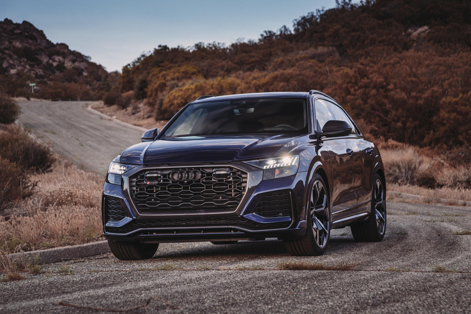 2022 Audi RS Q8 Trims & Specs