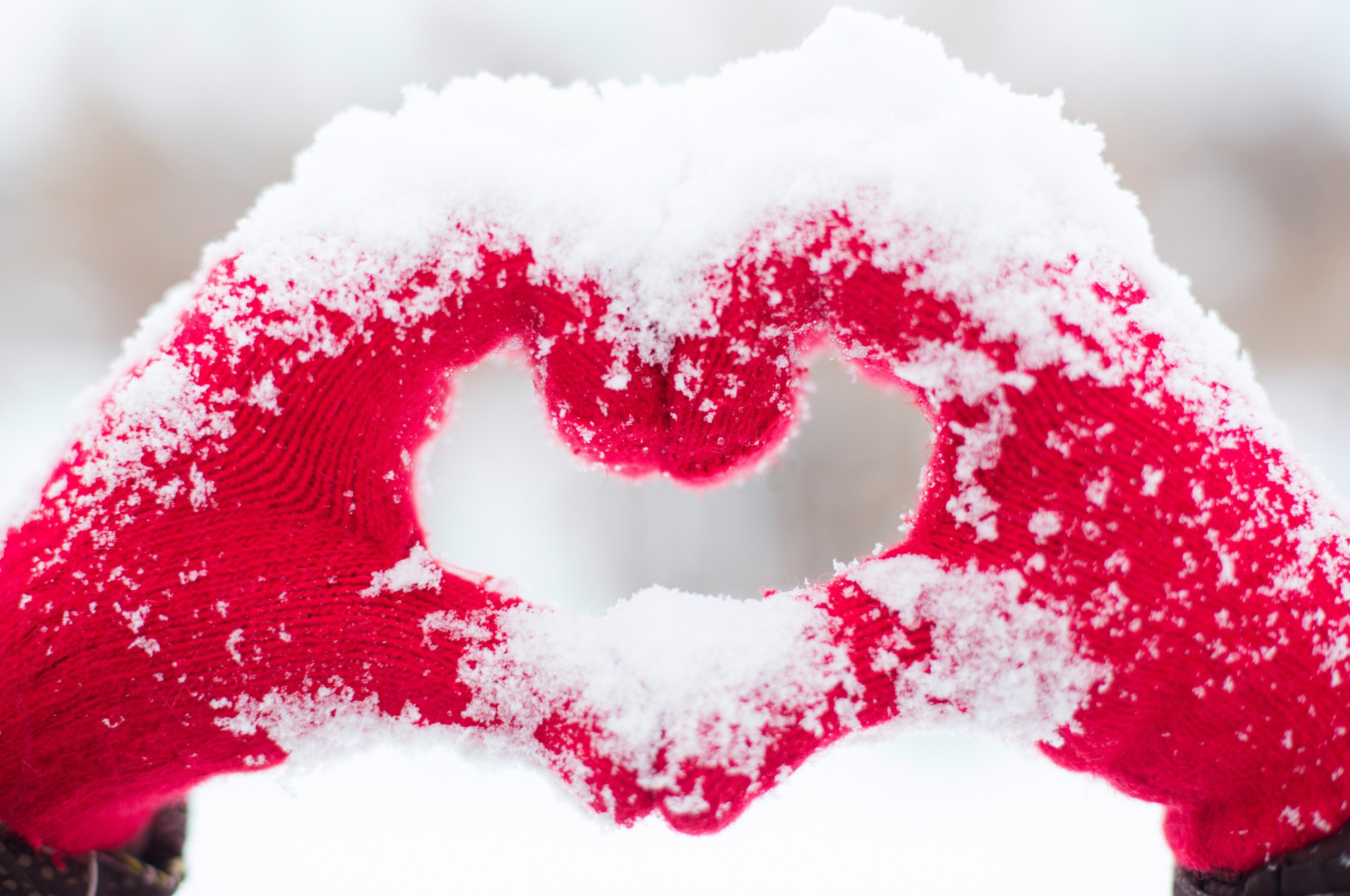 snow heart wallpaper