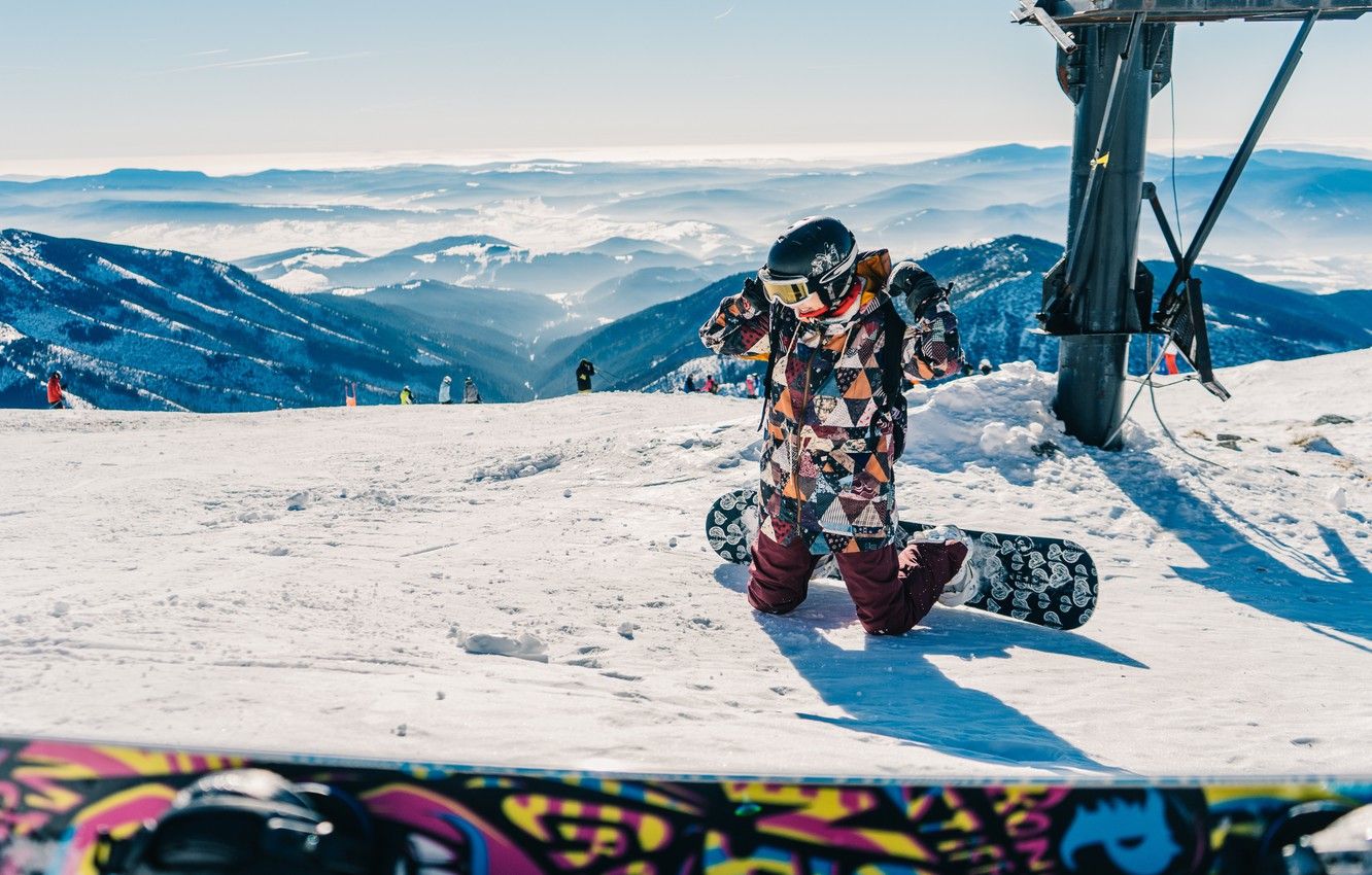 Girl Snowboarding Wallpaper