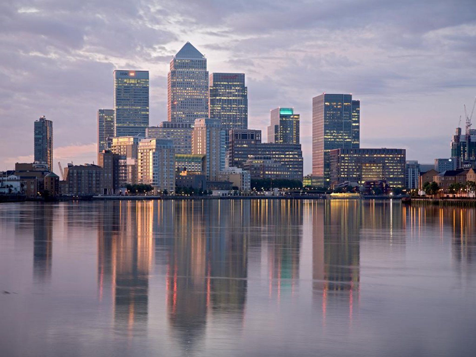 Canary Wharf Wallpaper