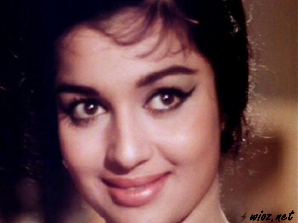 Celebrity Wallpaper: Asha Parekh young photo