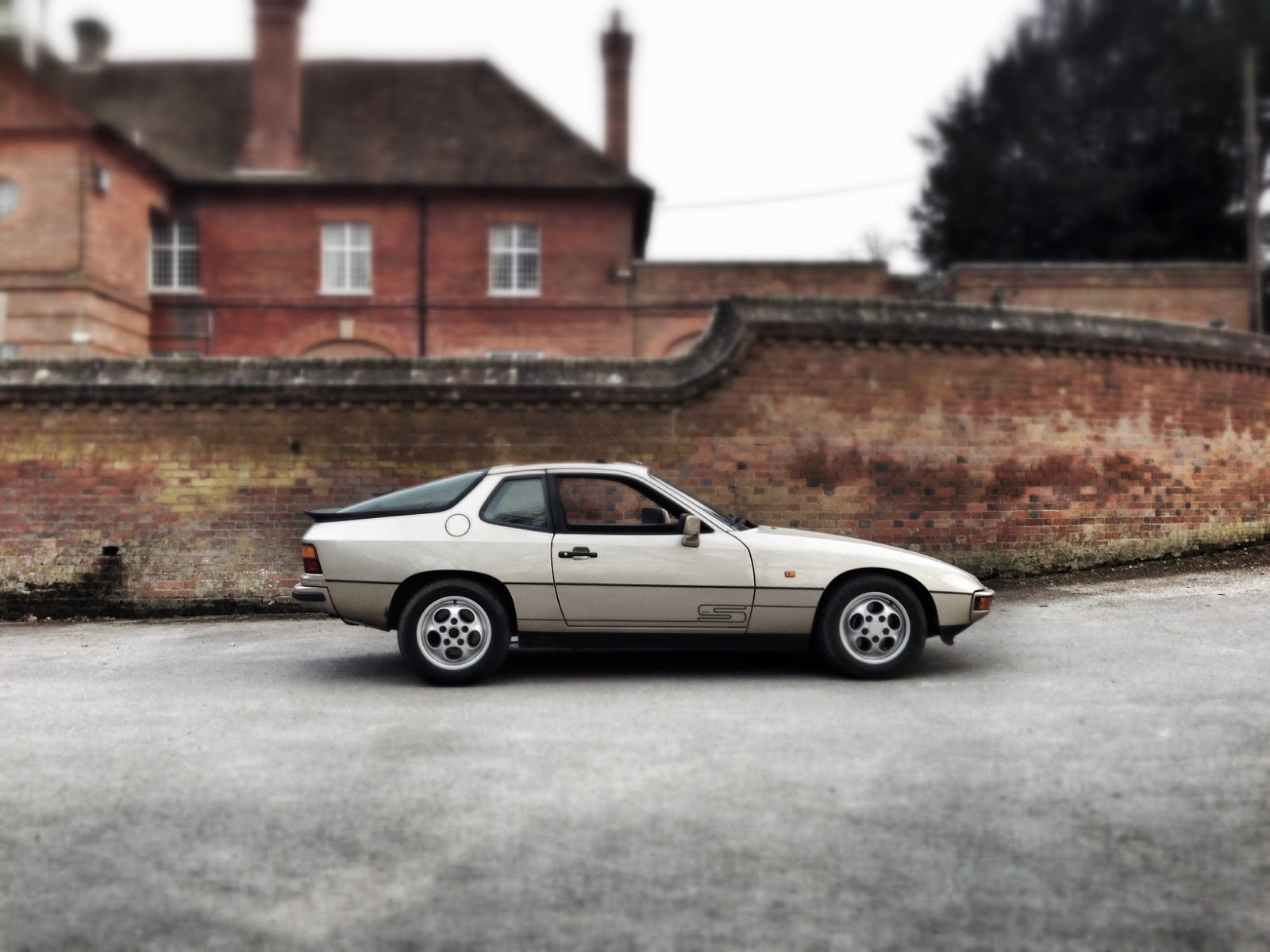 Speedmonkey: Porsche 924S review