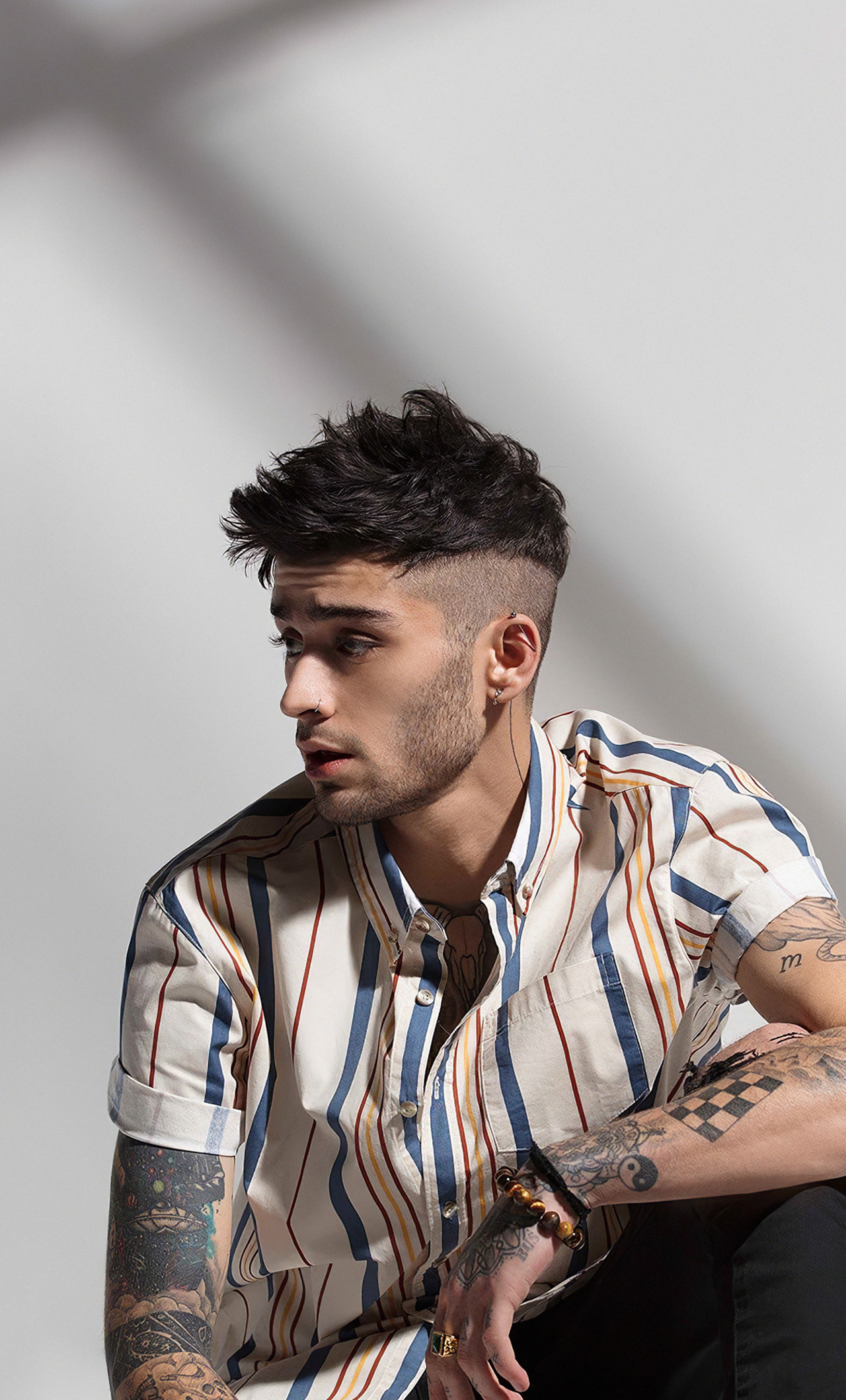 Share 155+ zayn 4k wallpaper - xkldase.edu.vn