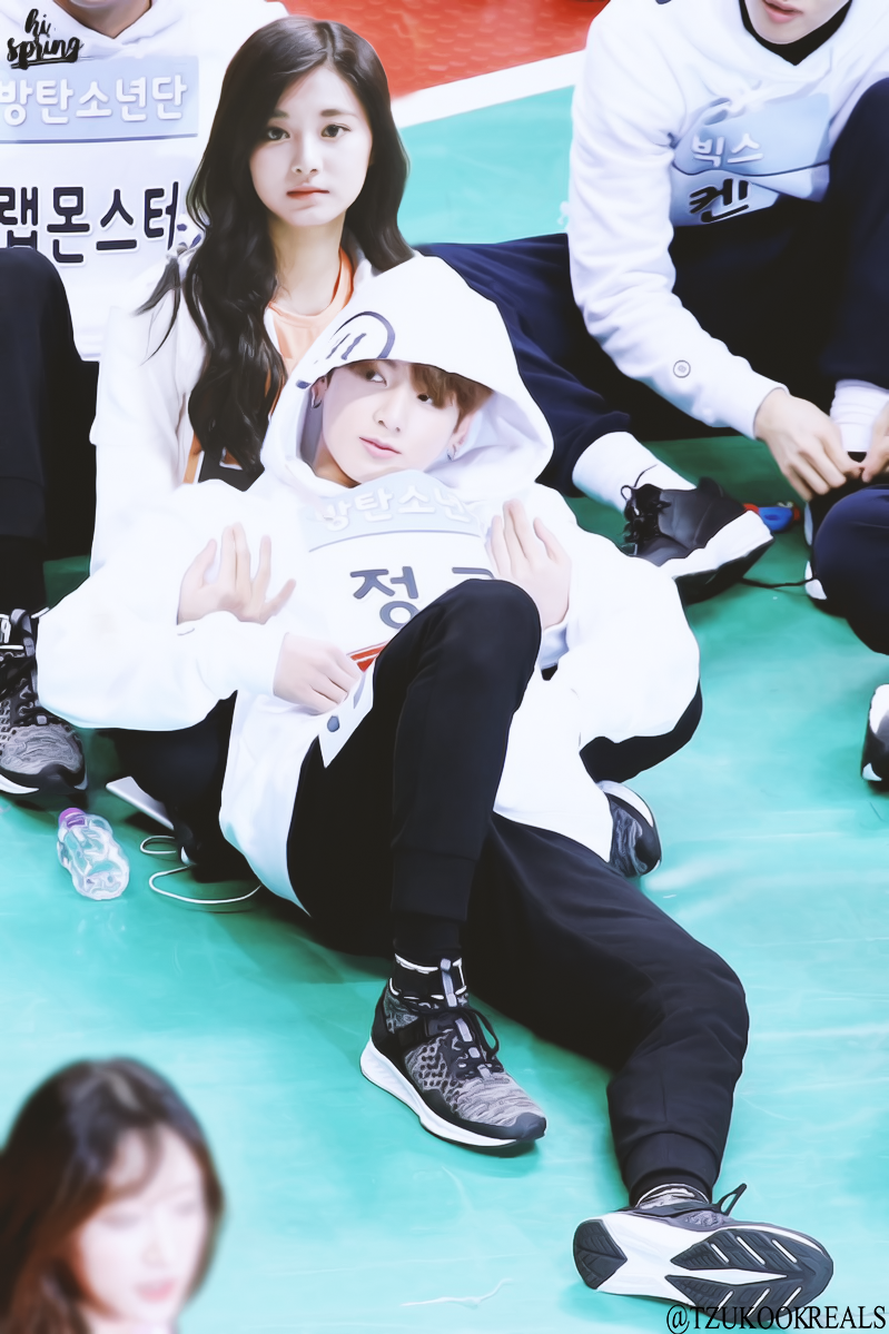 Tzukook fanfic ideas. bts twice, jungkook, kpop couples