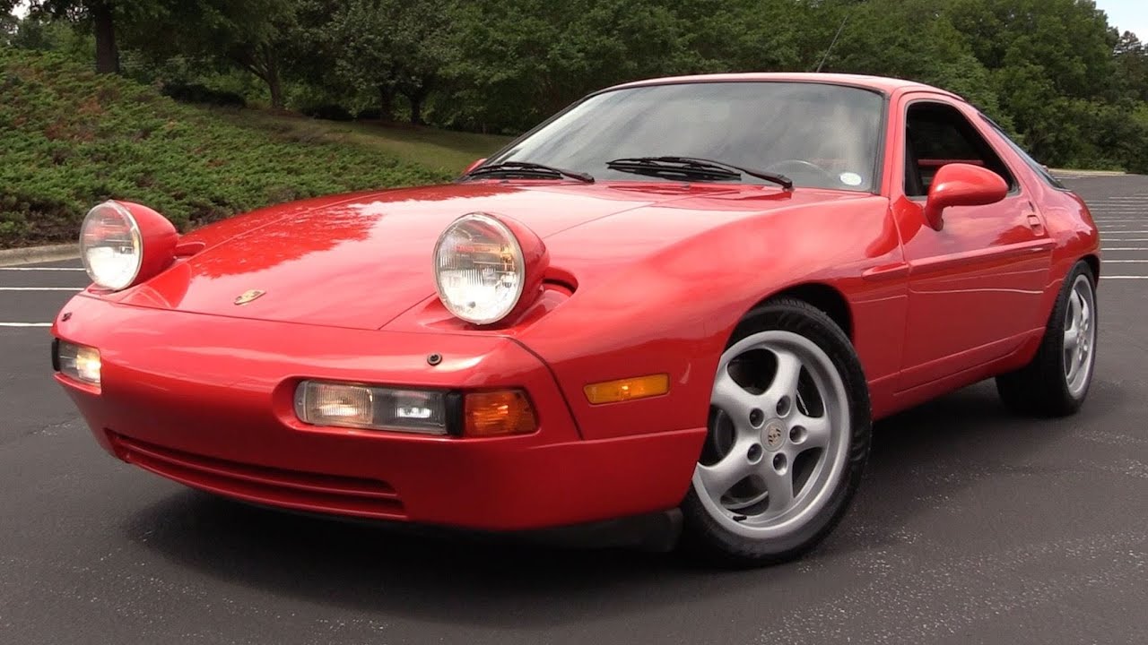 Porsche 928 GTS Wallpaper