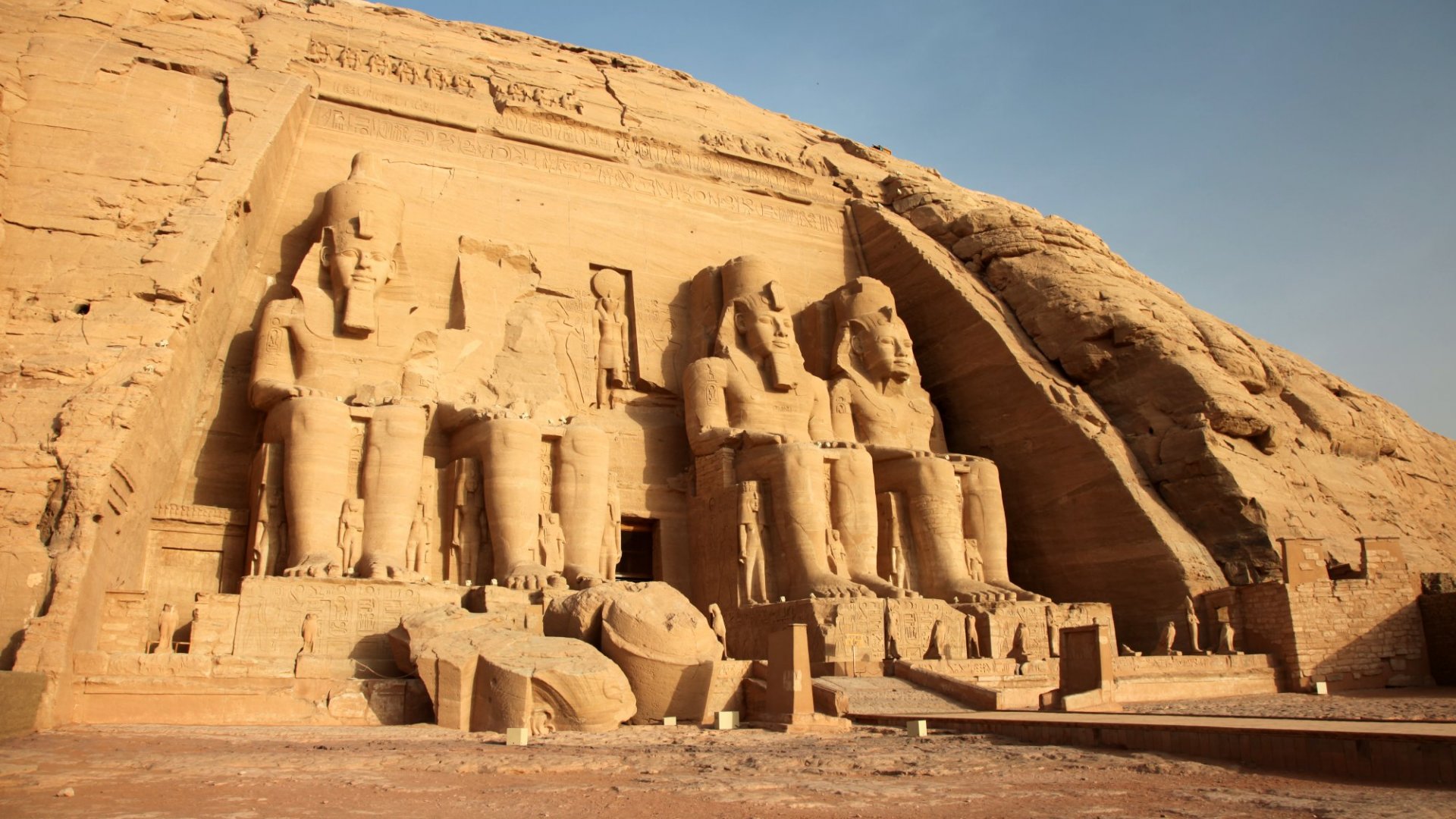 Best Kept Travel Secrets: Should You Make the Journey to Abu Simbel?