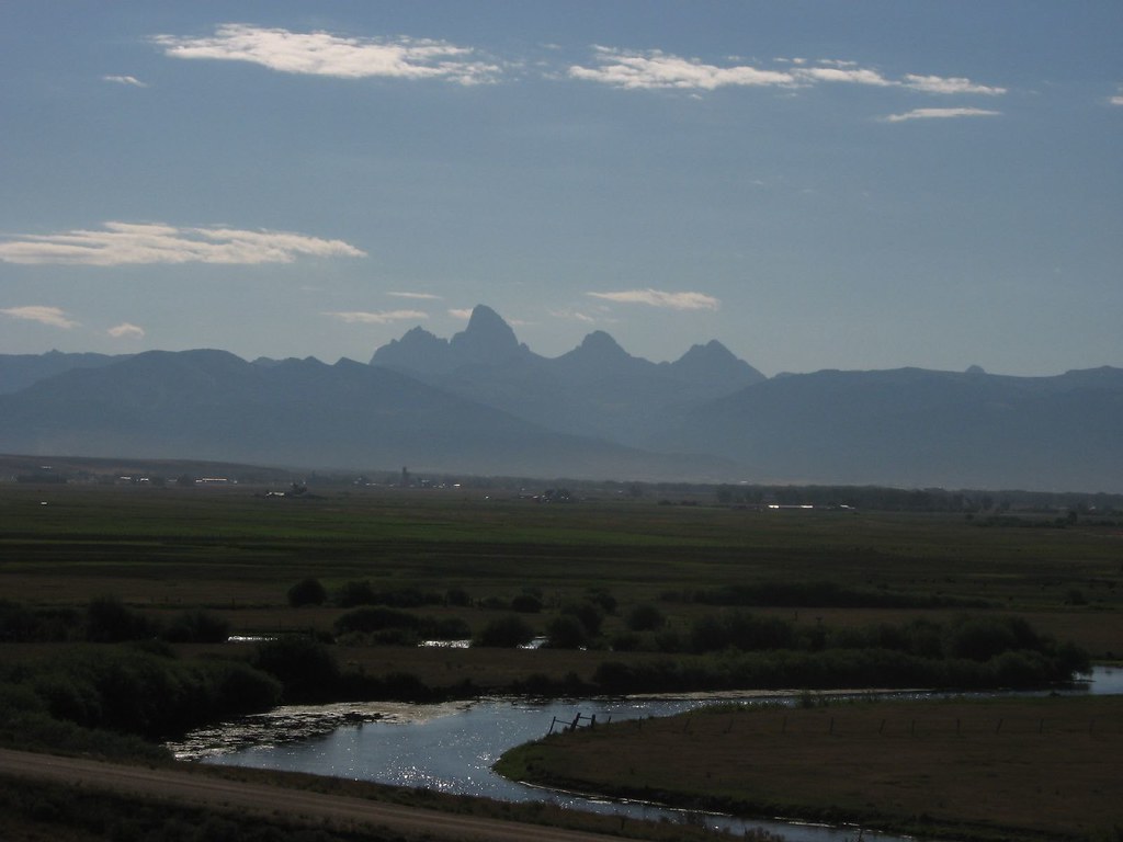 View of Teton Range, Idaho State Highway 33 between Tetoni