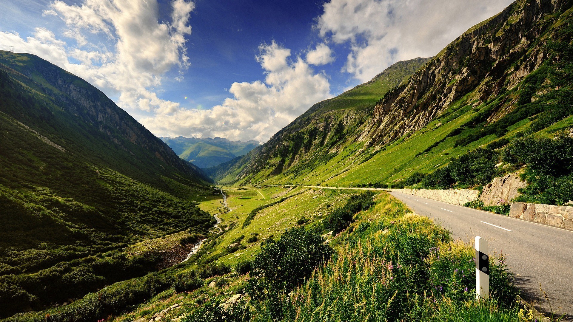Mountain Road HD Wallpaperx1080
