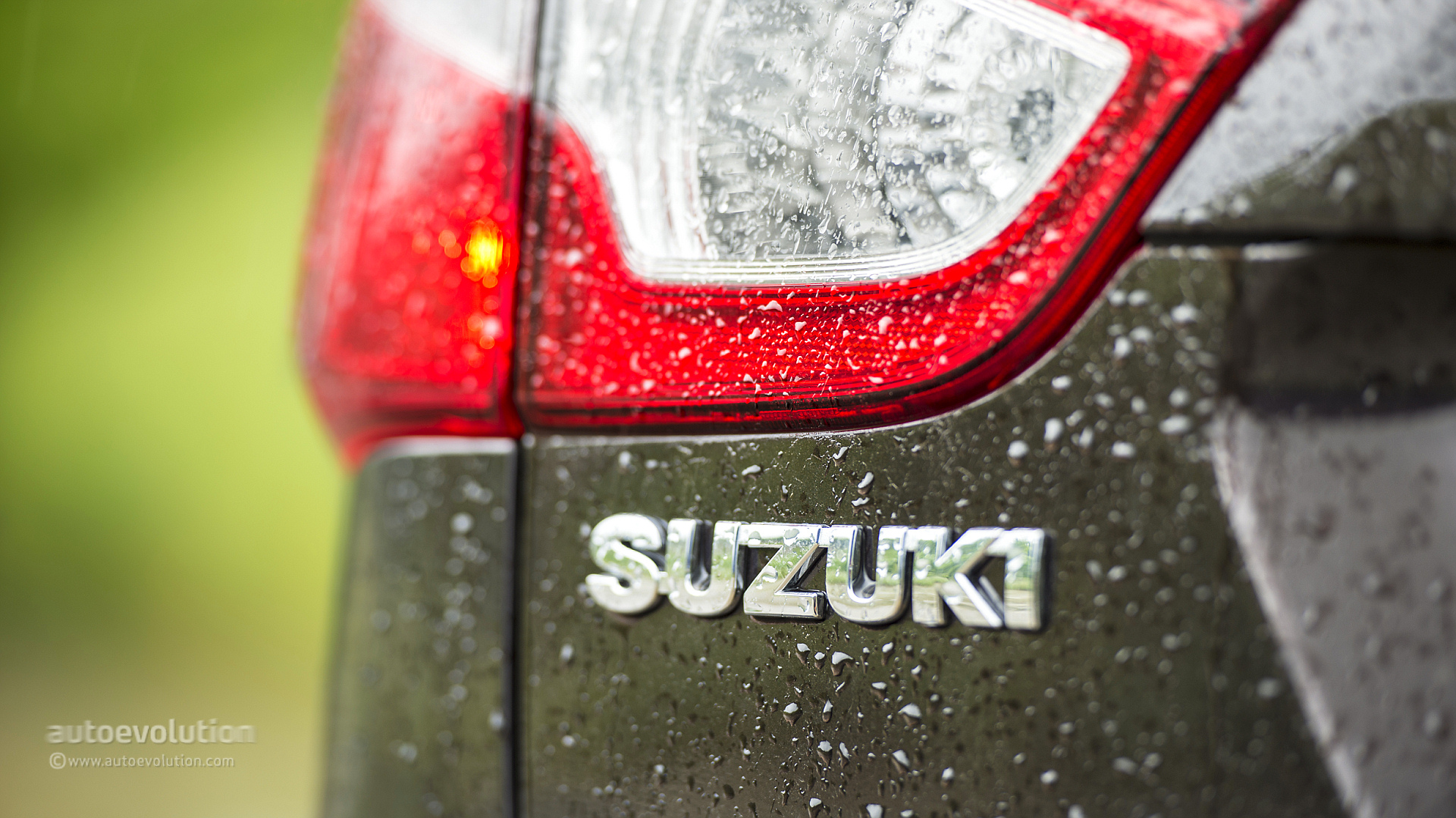 Suzuki sx4 Wallpaper