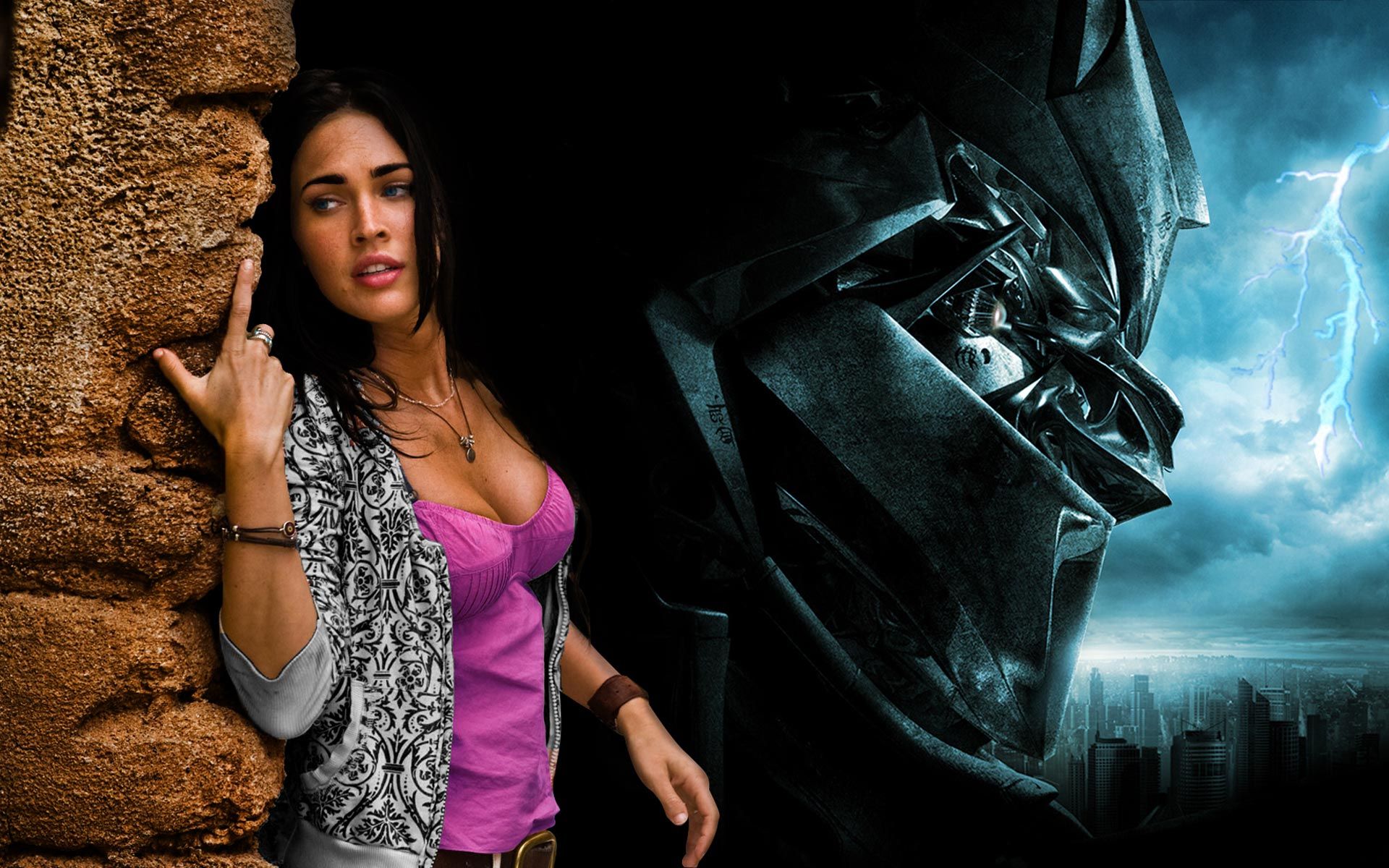 Well i do like megan fox's change of colors according to the wallpaper. Megan fox transformers, Megan fox, Megan fox transformers 1