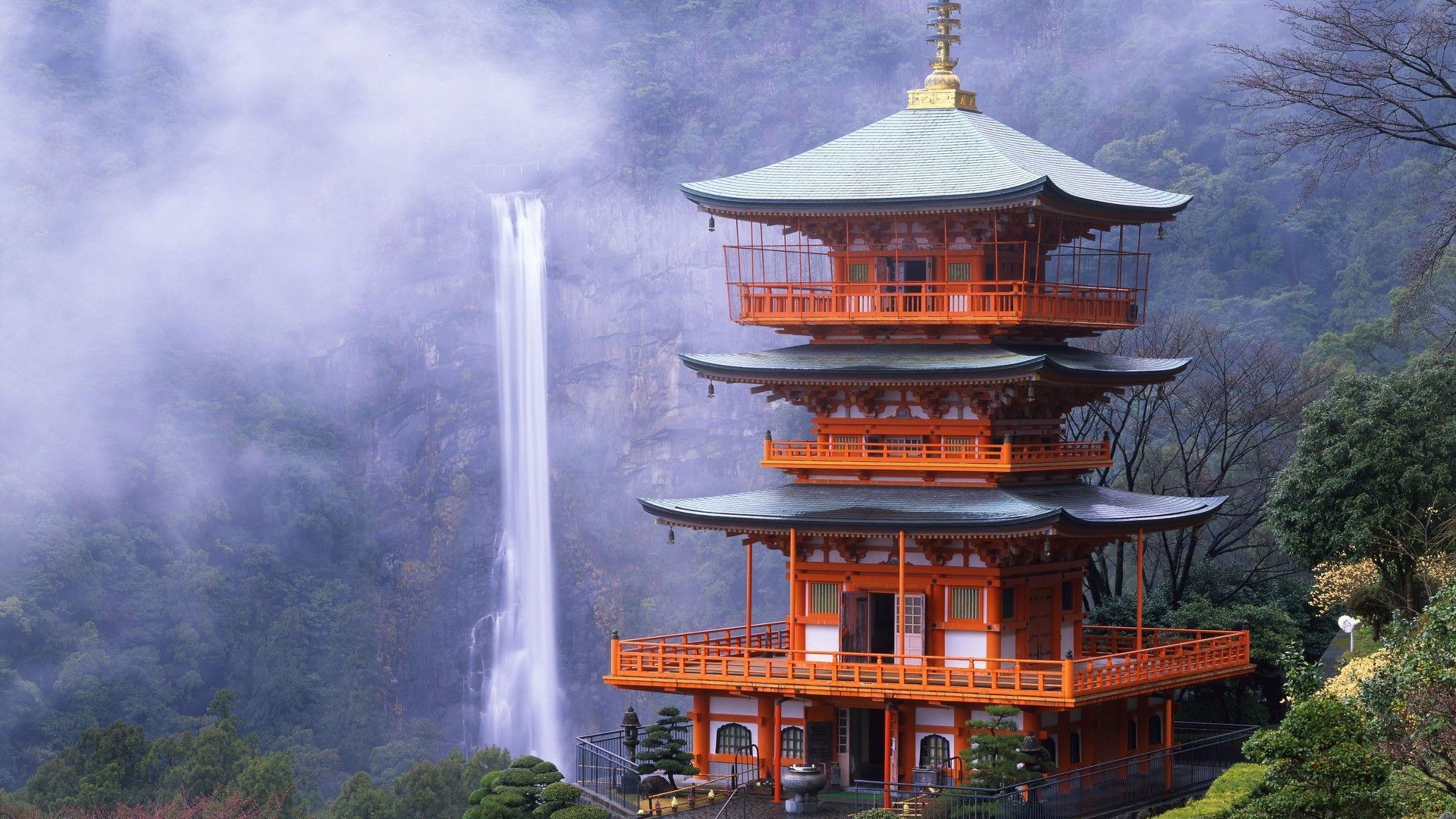 Days in Japan can You do?. Japan temple, Japanese temple, World wallpaper
