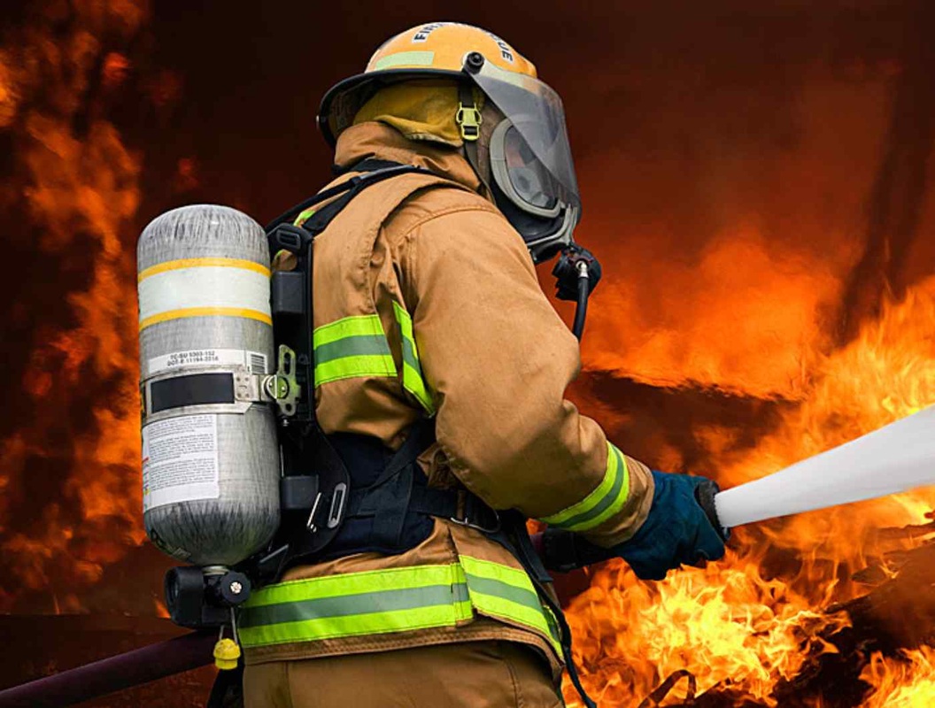 Firefighter Wallpaper Nacional De Proteccion Contra Incendios Wallpaper & Background Download