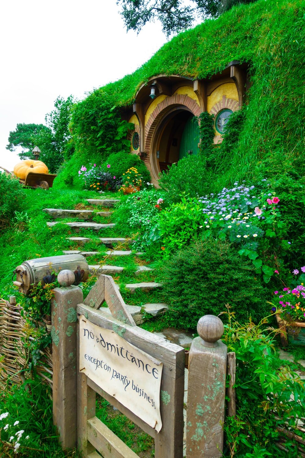 Hobbit House Picture. Download Free Image