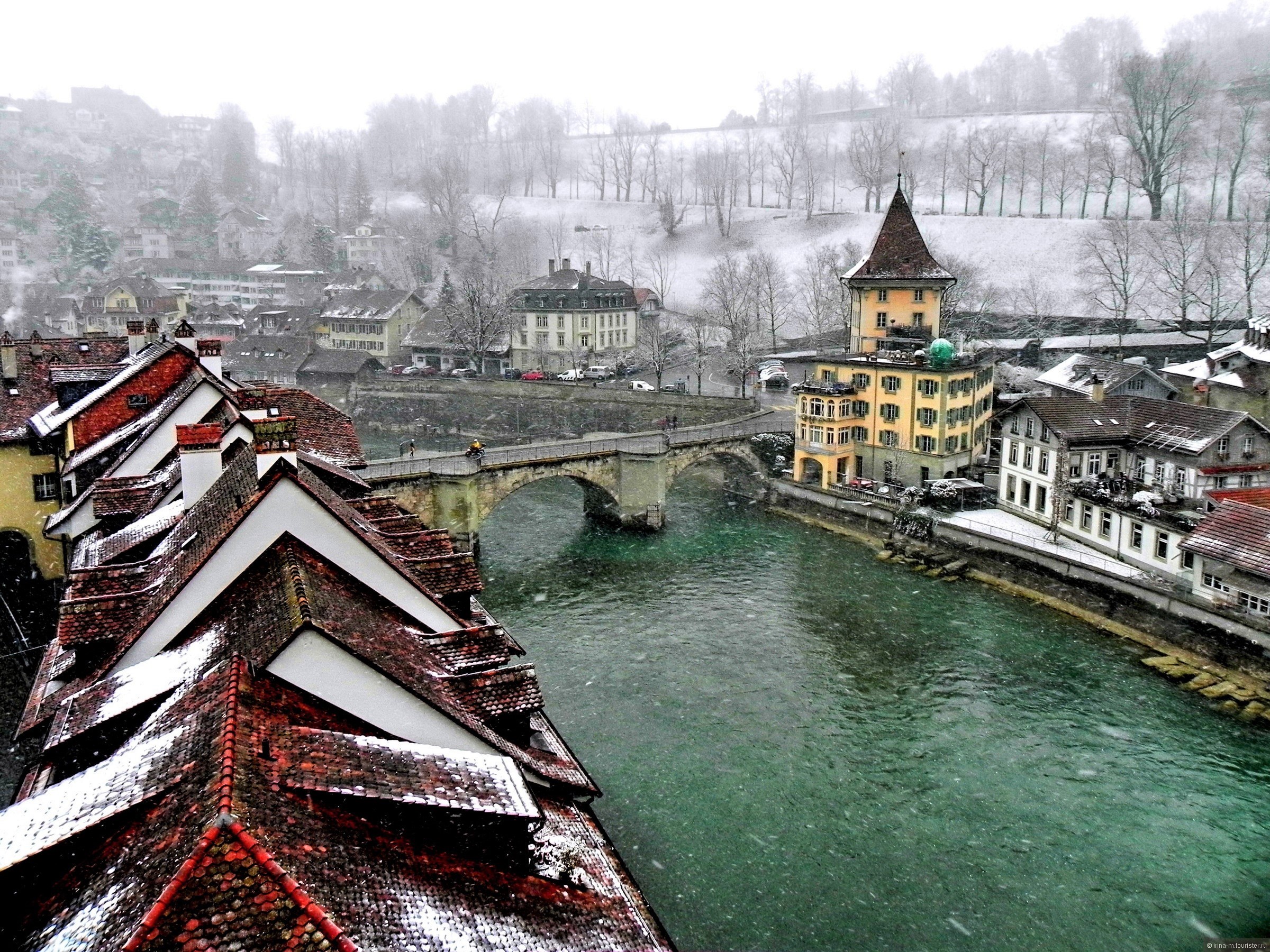 Snowy Day in Bern, Switzerland HD Wallpaper
