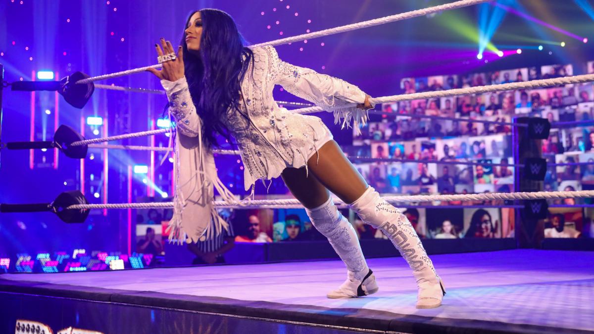 Bayley vs. Sasha Banks - SmackDown Women's Title Hell in a Cell Match: photo