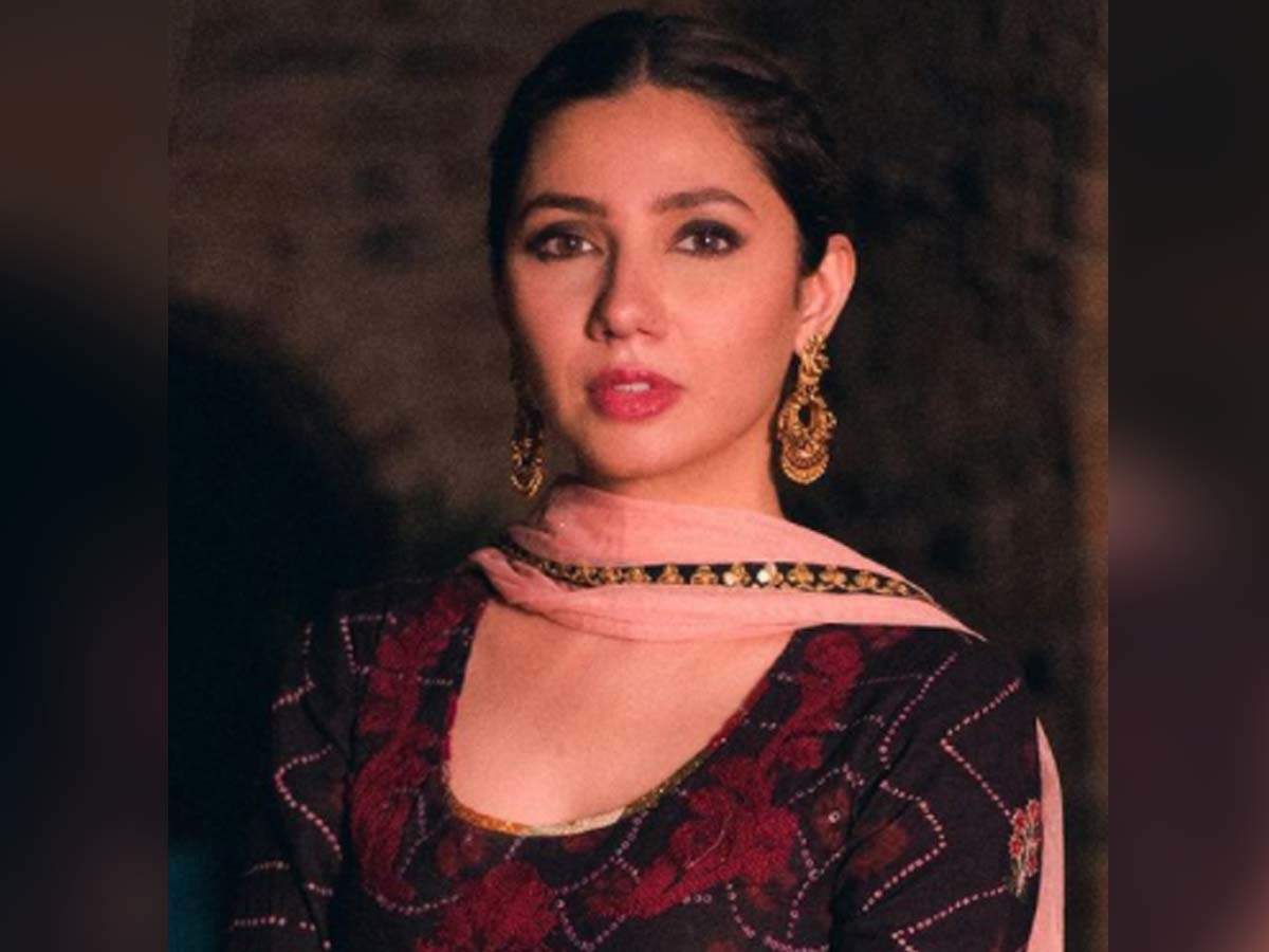 Mahira Khan approached for an upcoming project in India; MNS cinema wing opposes. Hindi Movie News of India