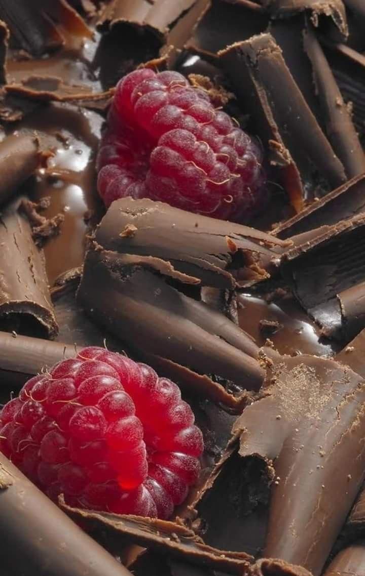 Spanish hot chocolate Eating Snacks. Recipe. Food wallpaper, Food photography, Food photo