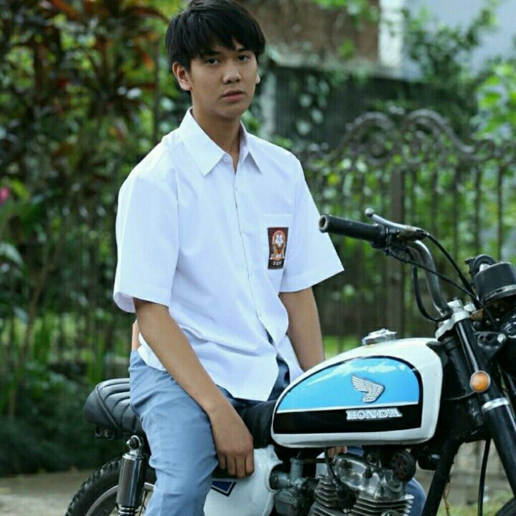 Iqbal ideas. dilan quotes, boyfriend material, tumblr boys