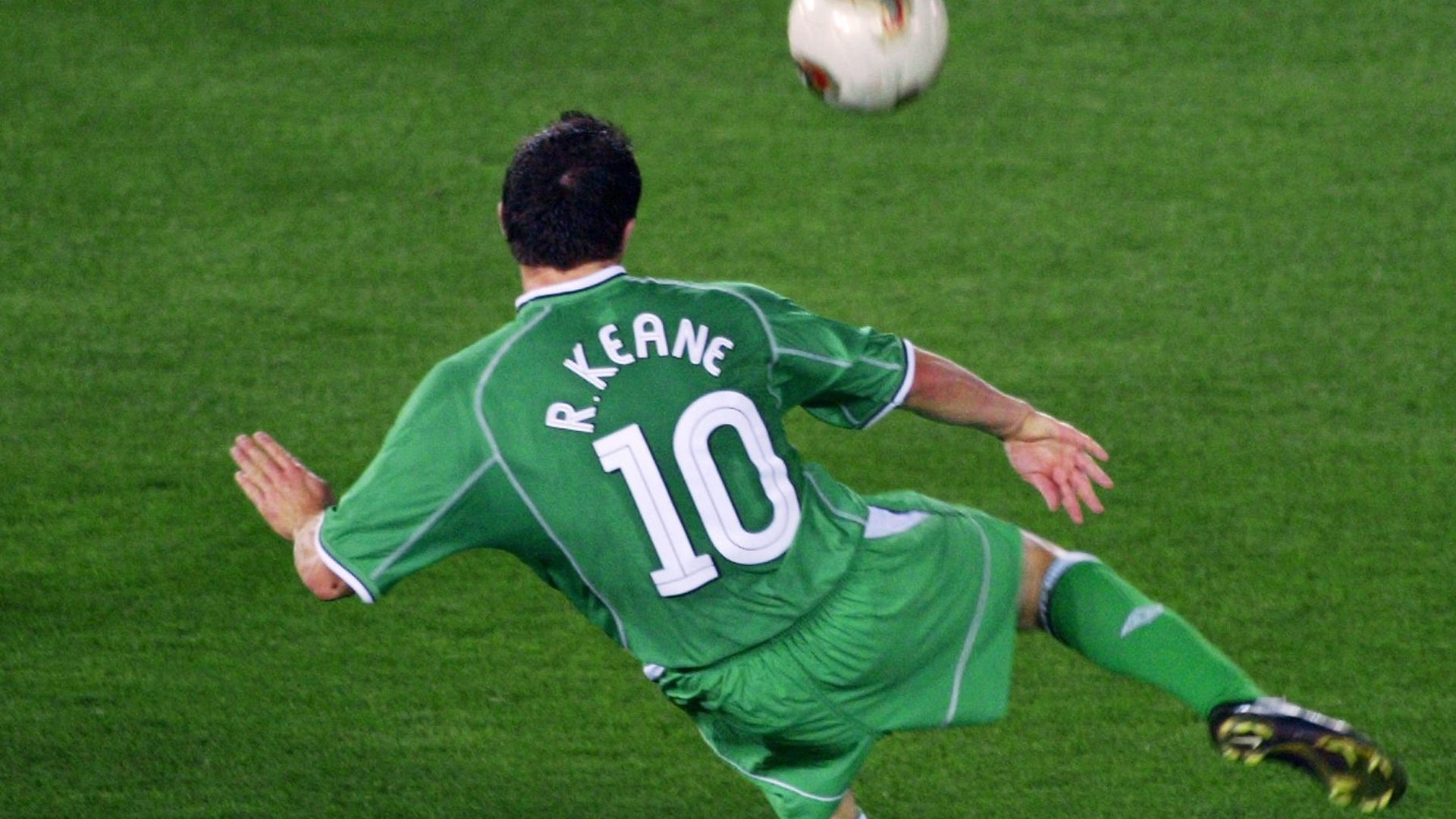 Robbie Keane: Watch striker's goals from World Cup 2002