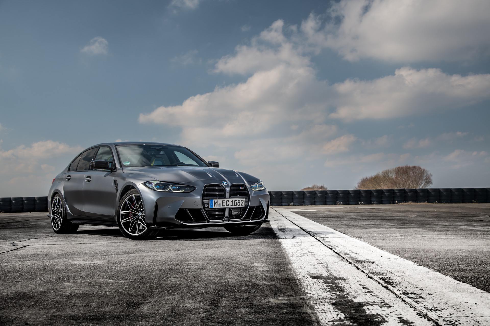 2022 BMW M3 and M4 with xDrive Photo Gallery