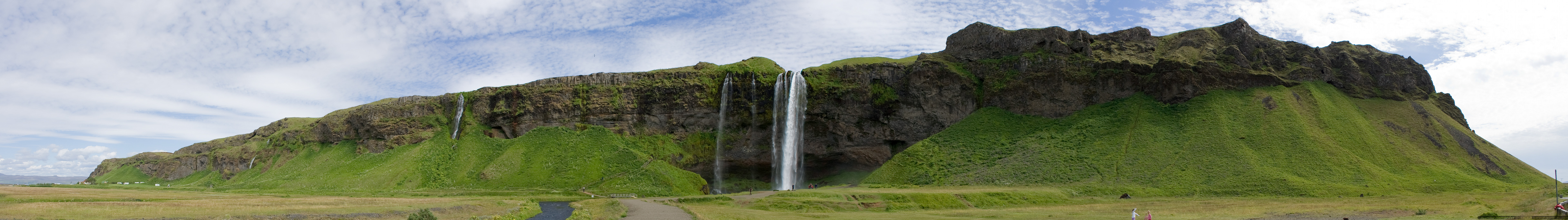 7680 x 1080 Wallpaper