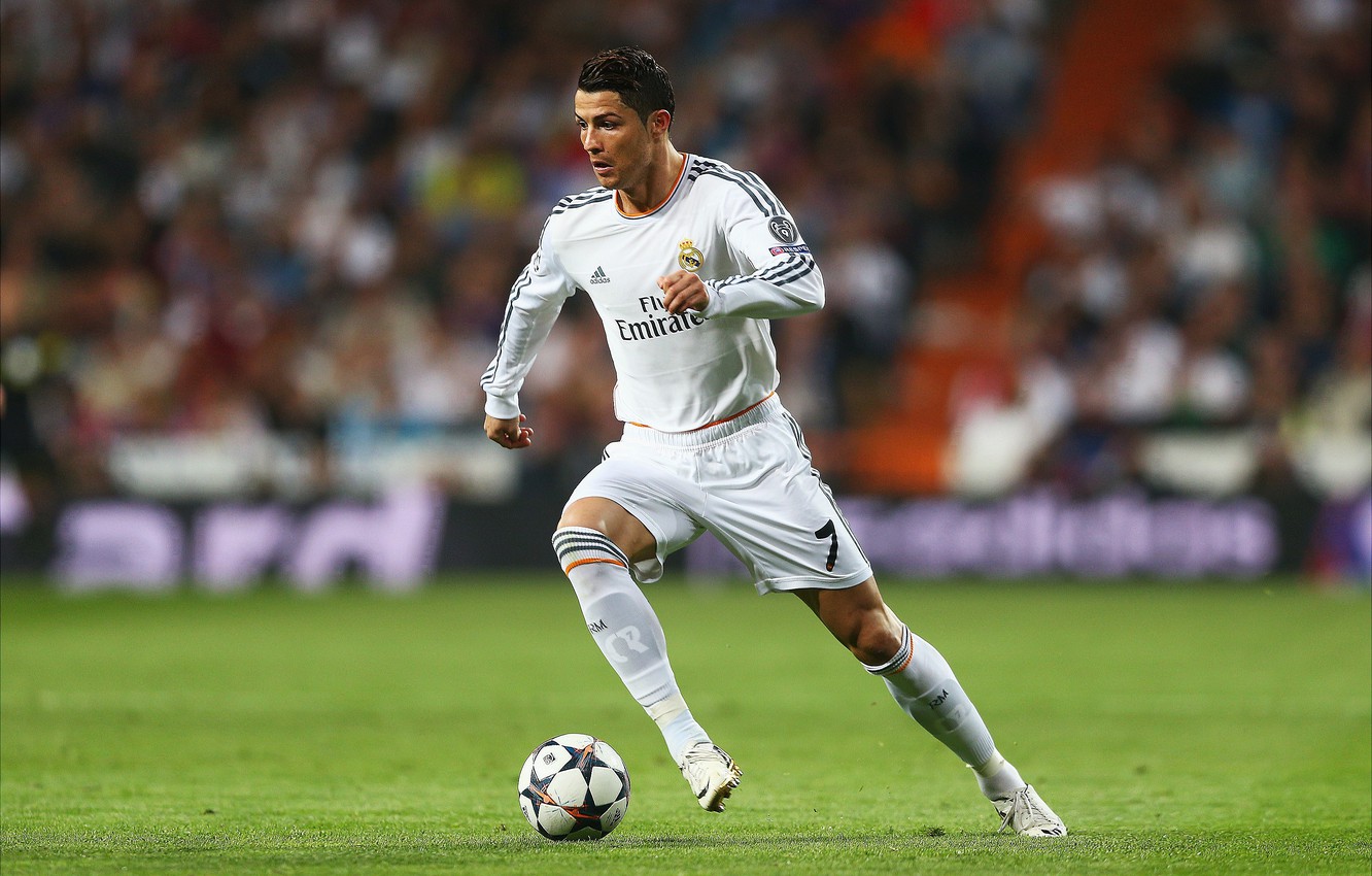 Wallpaper football, form, Cristiano Ronaldo, player, football, Ronaldo, player, Real Madrid, Real Madrid, Ronaldo, Christiano Ronaldo image for desktop, section спорт