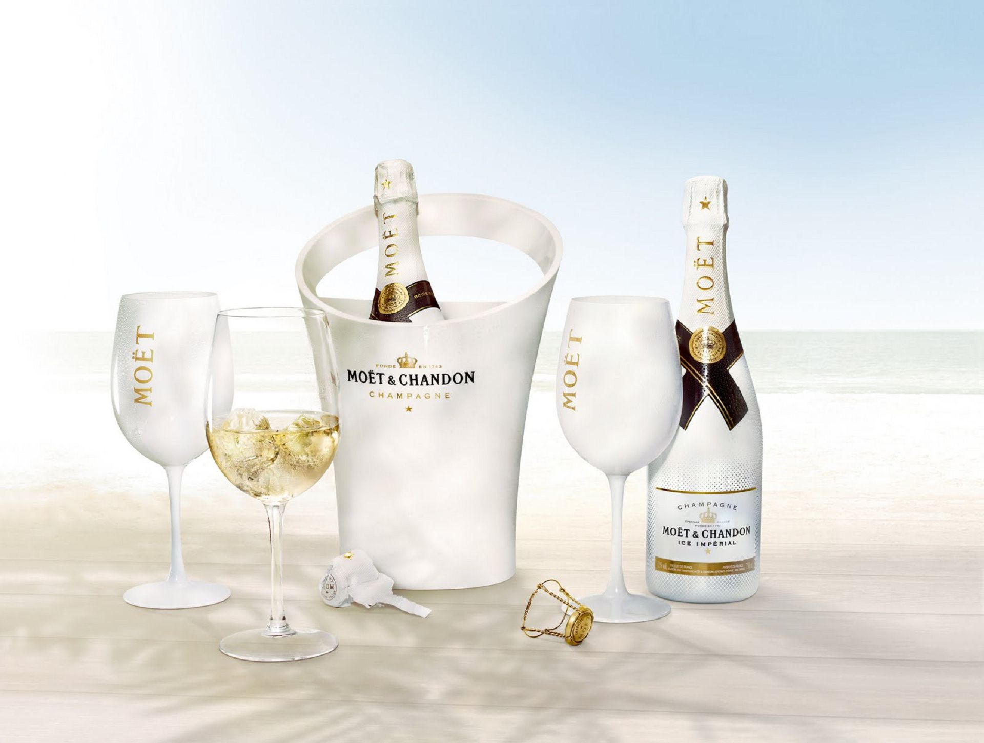 Moët Wallpaper