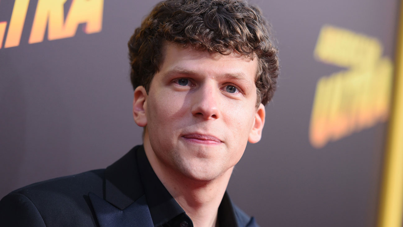 American Ultra' Stars Jesse Eisenberg, Kristen Stewart Celebrate L.A. Premiere