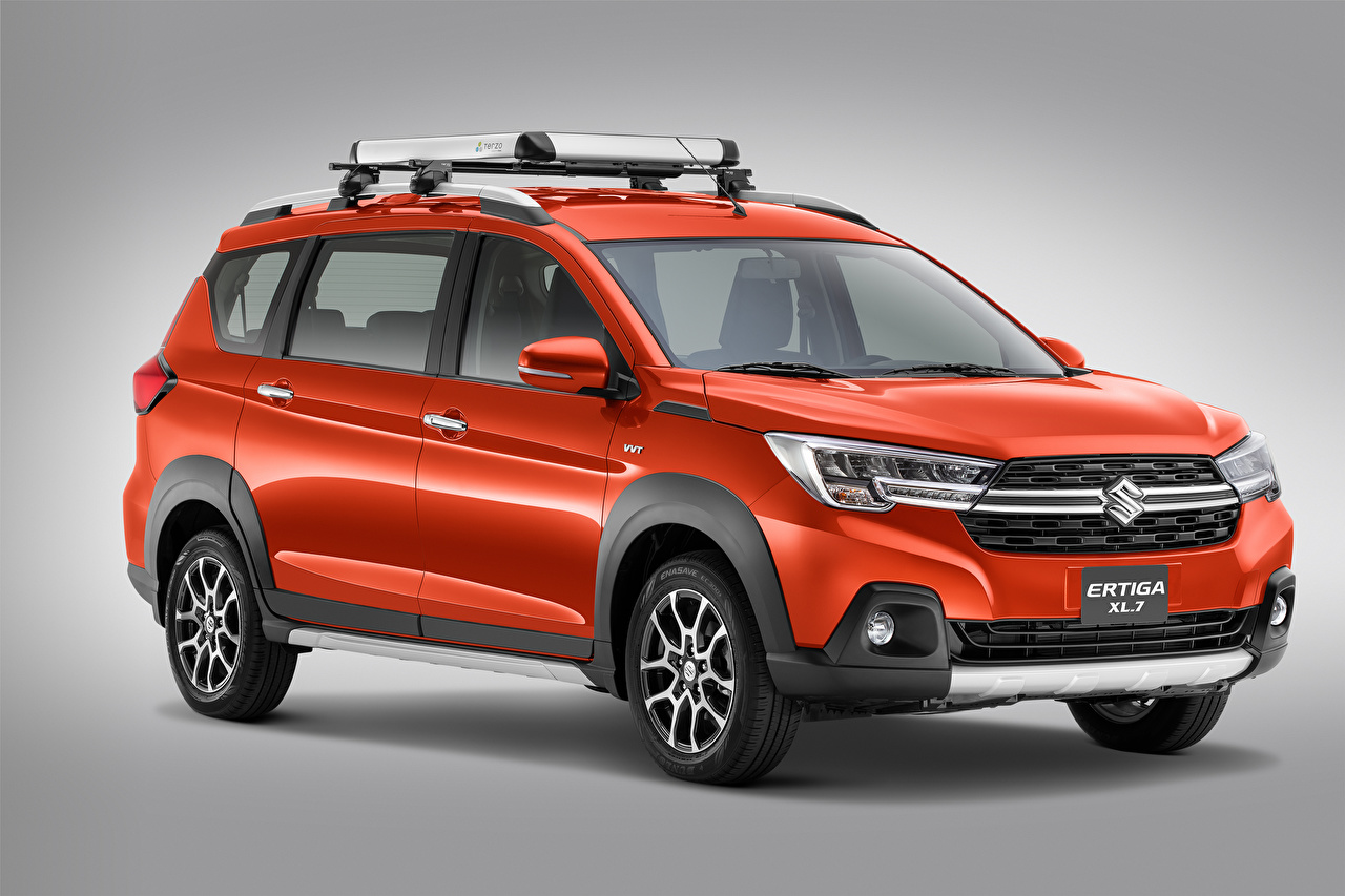 Picture Suzuki Suzuki Ertiga XL7