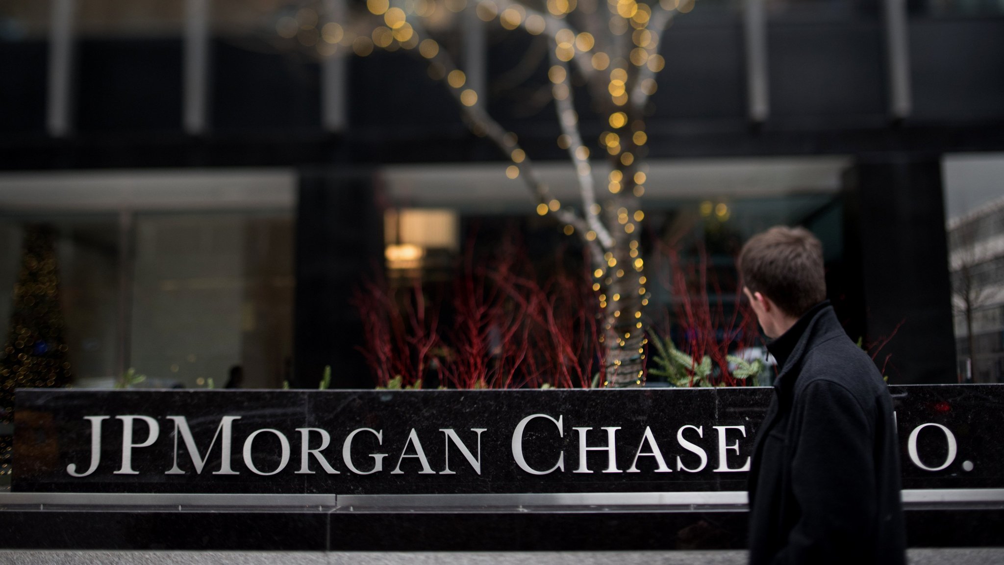 JPMorgan Chase in push to mine customer data