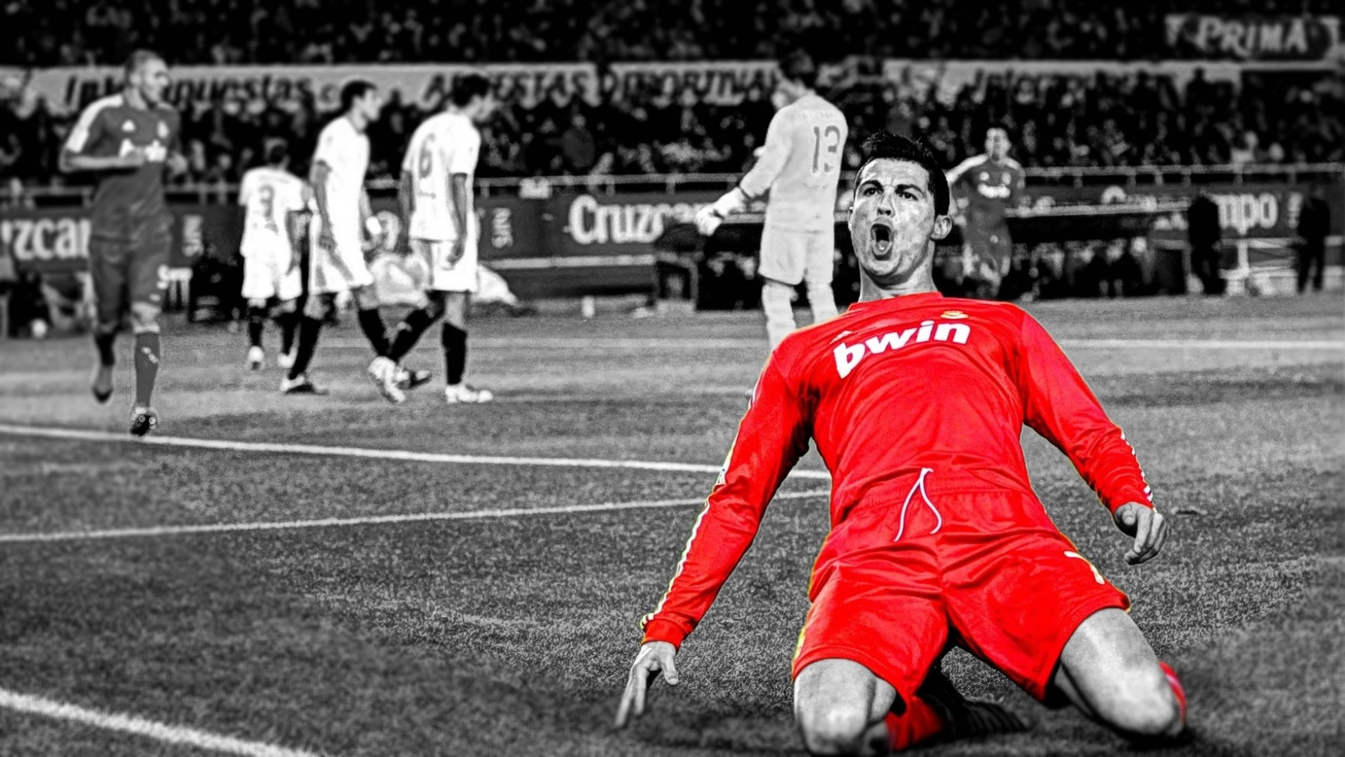 Cristiano Ronaldo Goal Celebration Wallpaper Ronaldo Celebrating A Goal