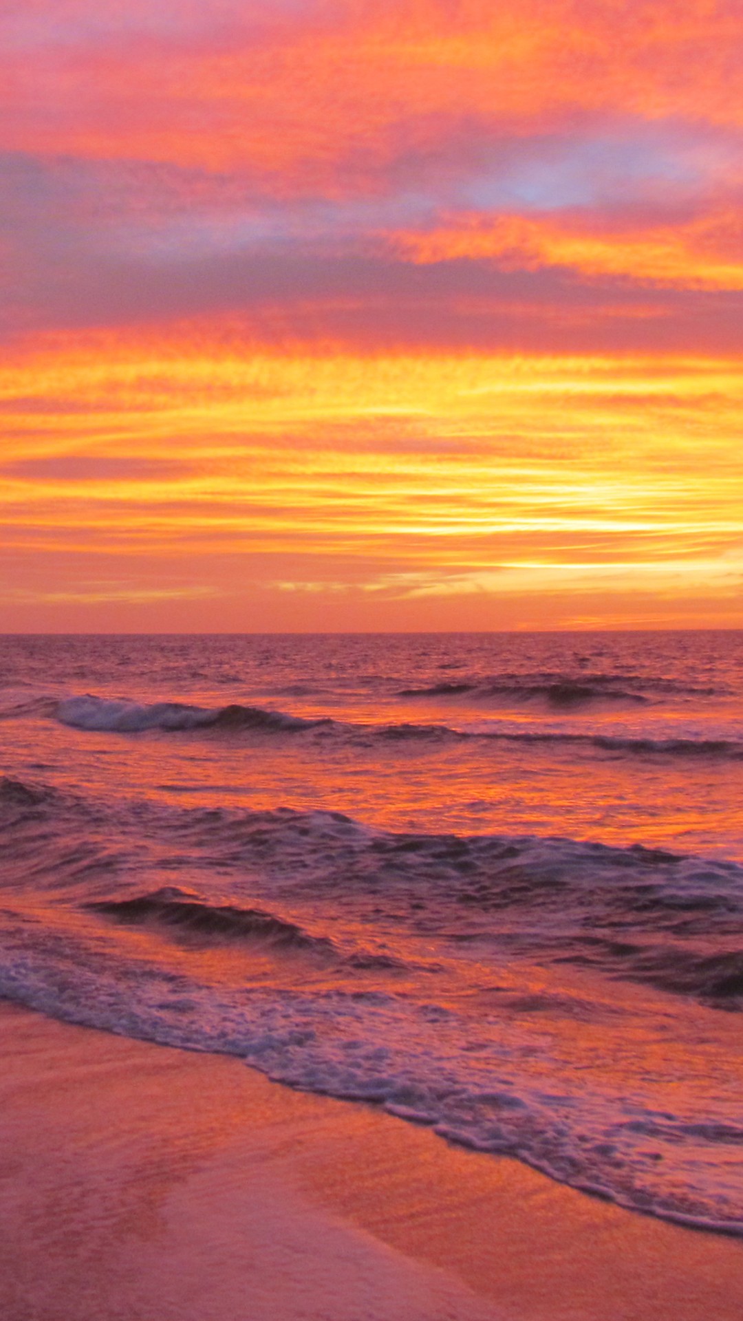 Beautiful Sunset With Colourful Clouds Under Seashore 4K HD Nature Wallpaper