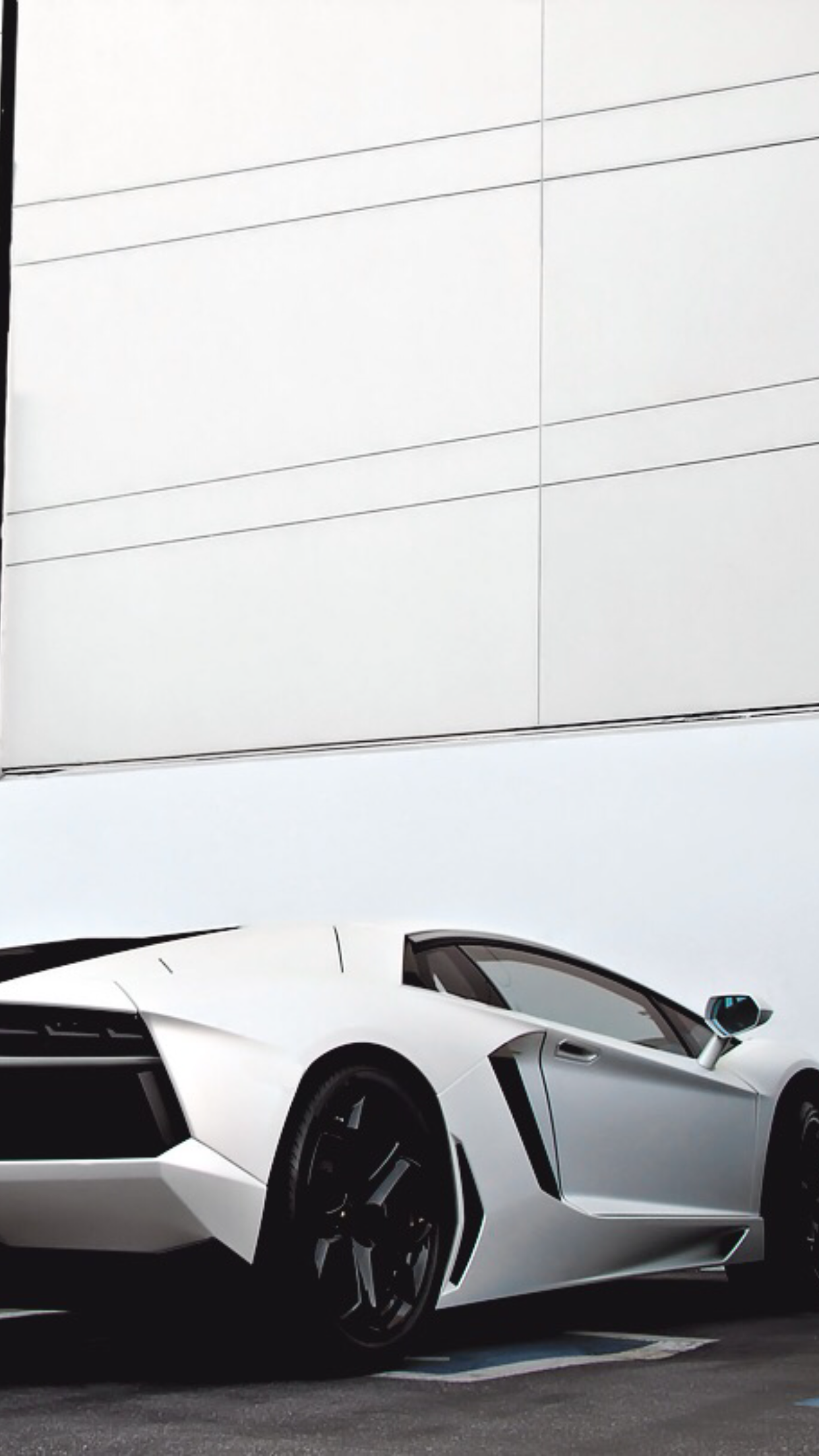 Supercar iPhone Wallpaper HD Wallpaper