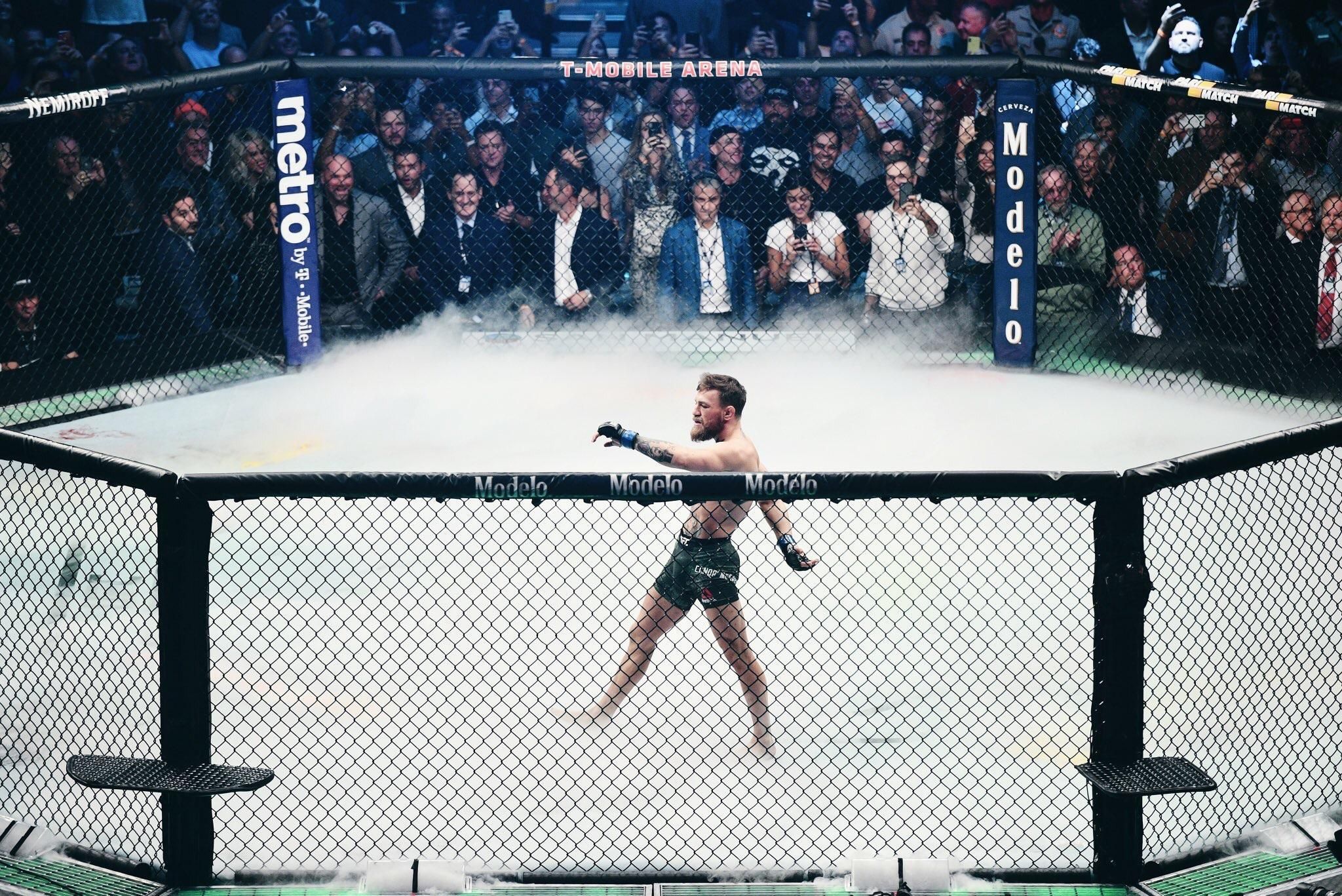Photo of Conor McGregors UFC 229 walkout from Al Powers. Conor mcgregor, Ufc conor mcgregor, Notorious conor mcgregor