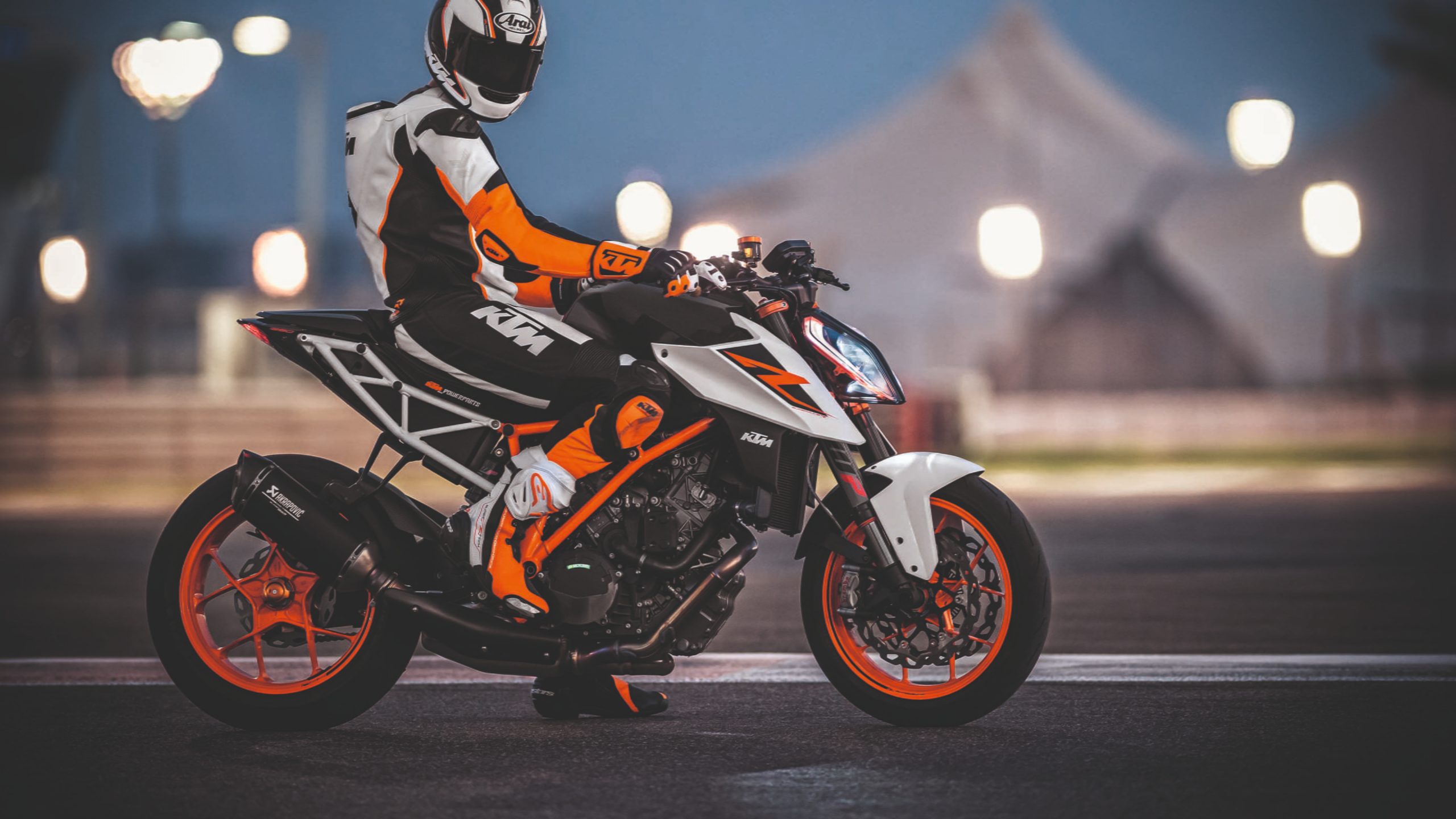KTM Motorcycle [4K] Wallpaper