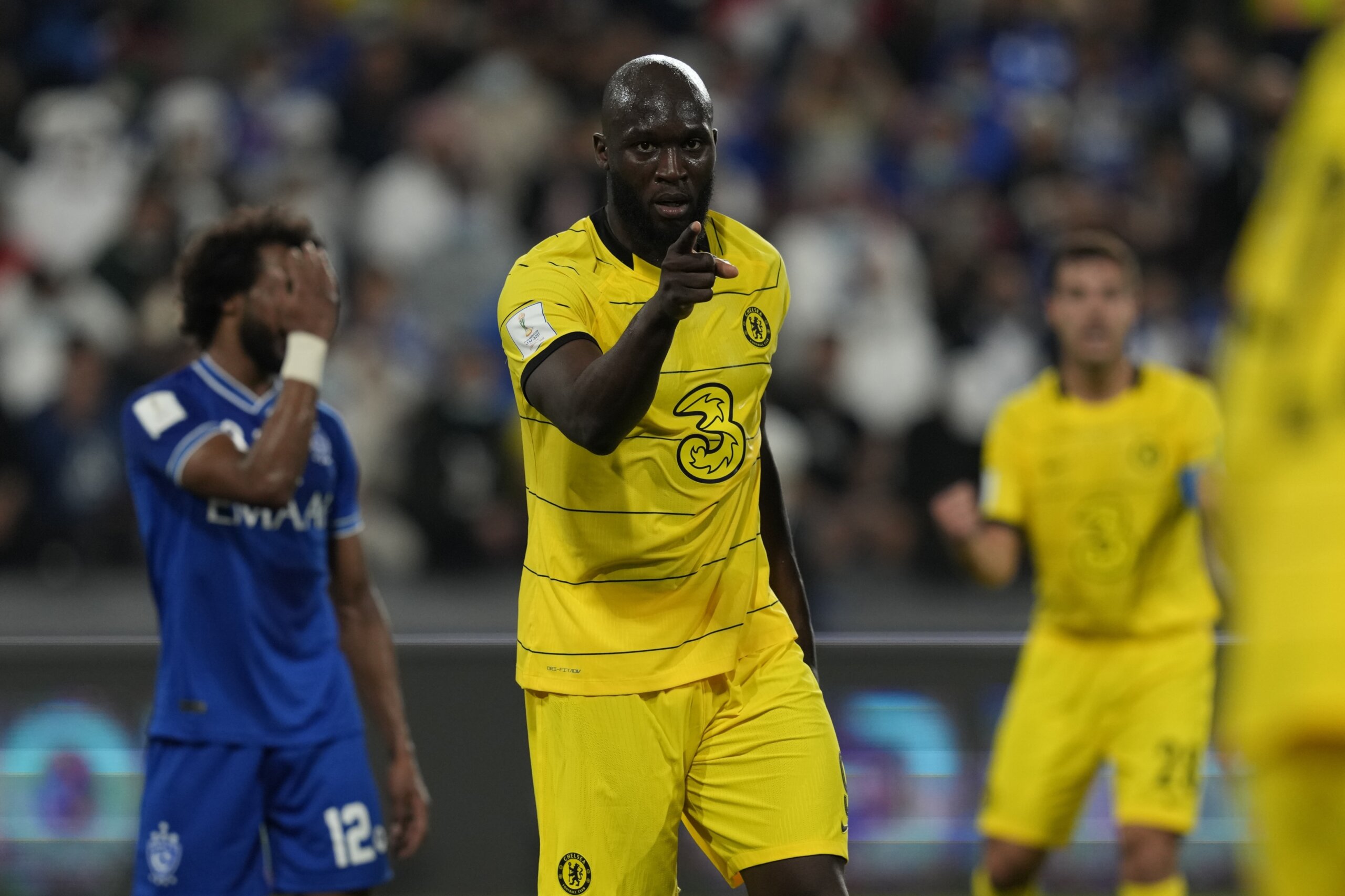 Lukaku goal puts Chelsea through to Club World Cup final