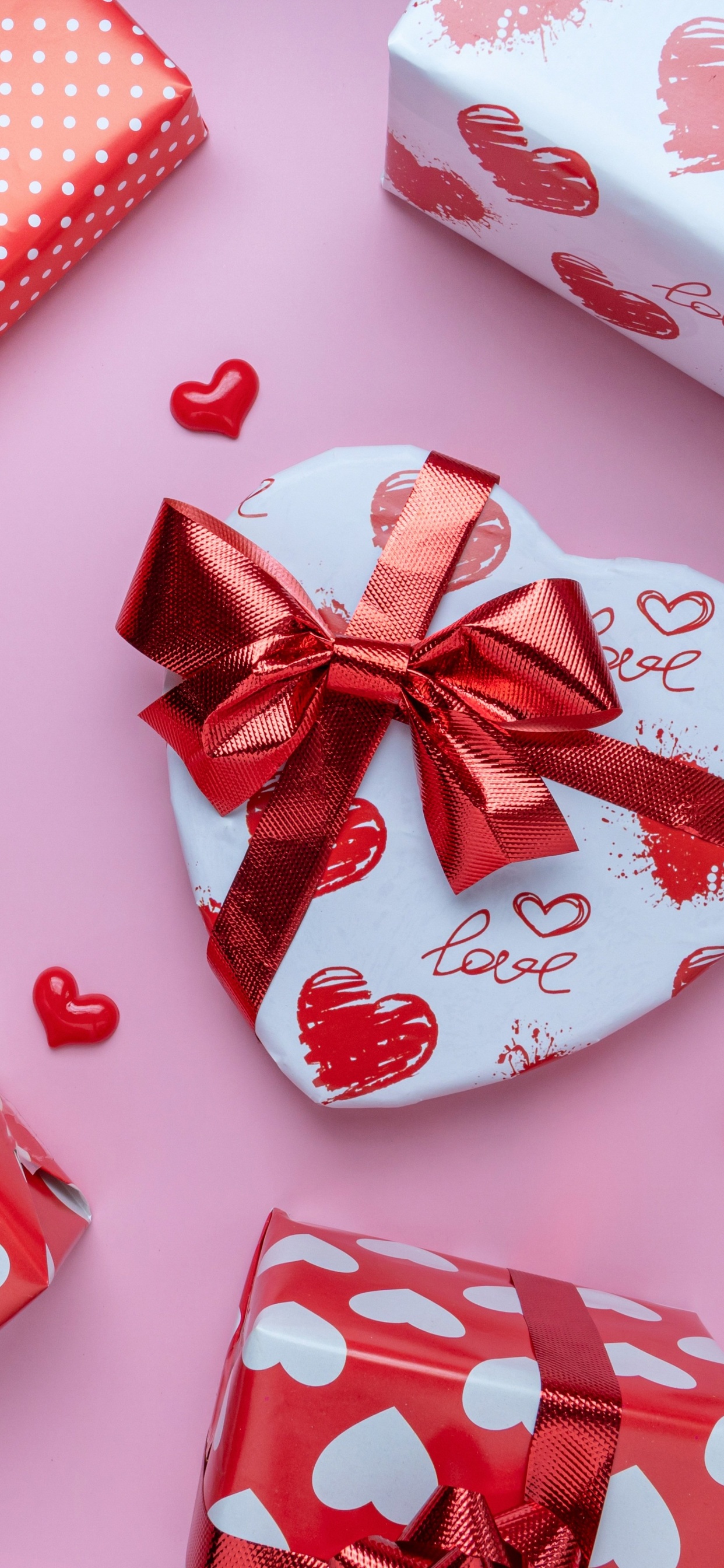 Valentine Gifts Wallpaper 4K, Heart