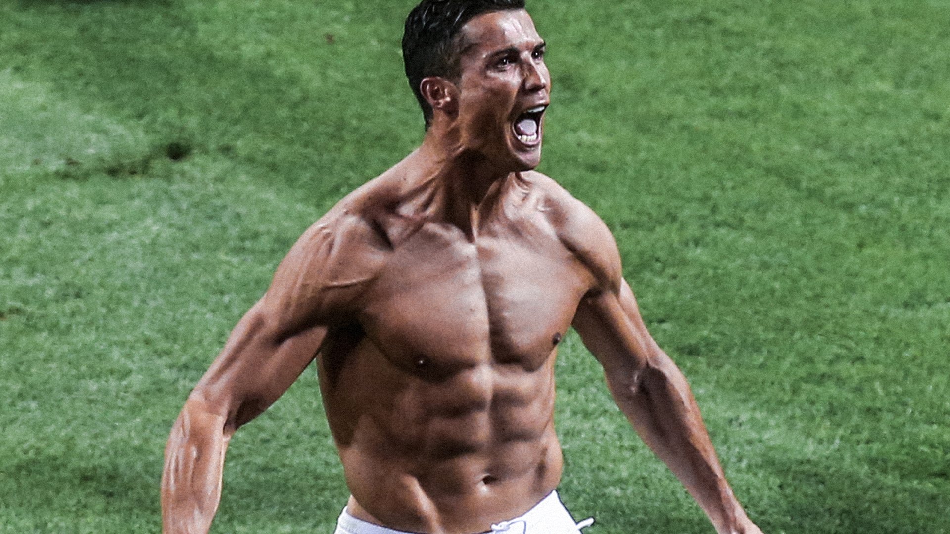 Get A Core Like CR7 With Two Of Cristiano Ronaldo's Quick Hit Abs Workouts