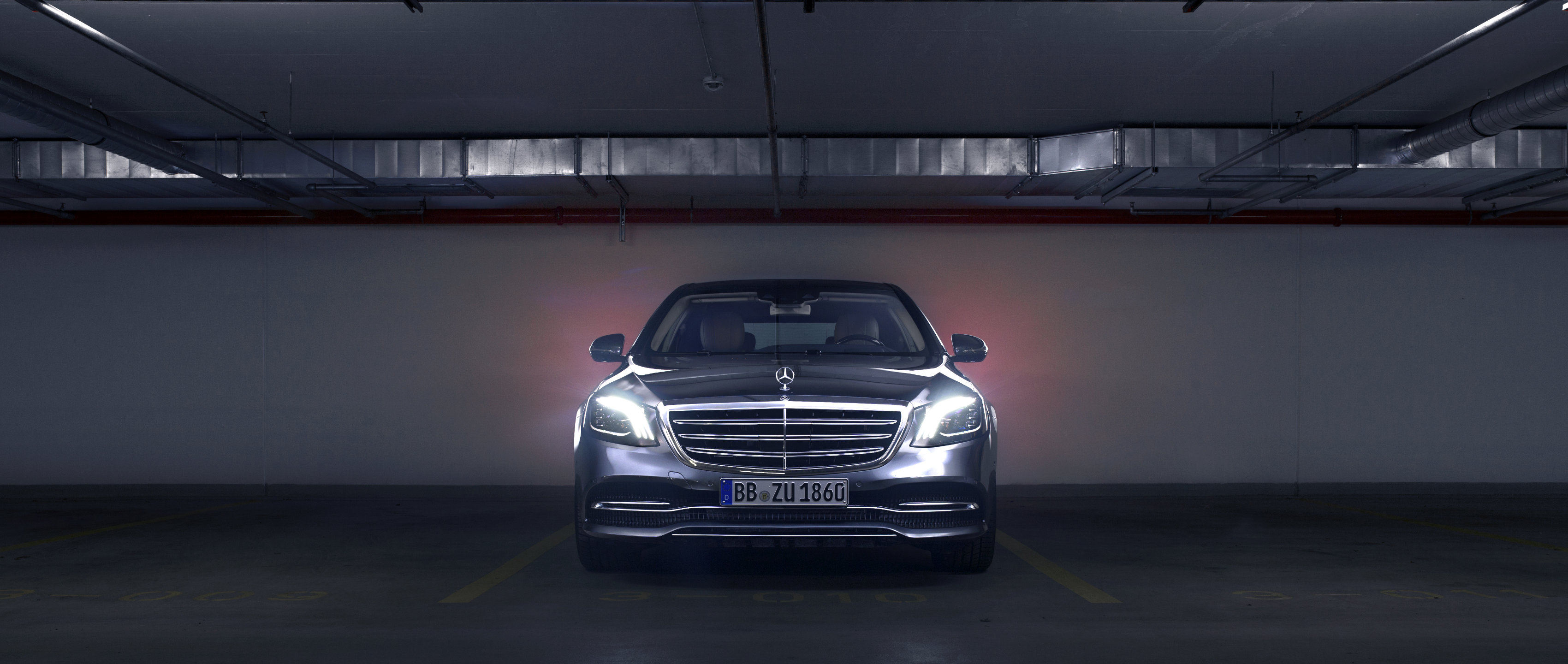 The Mercedes Benz S Class Front View In The Underground Wallpaper S Klasse HD Wallpaper